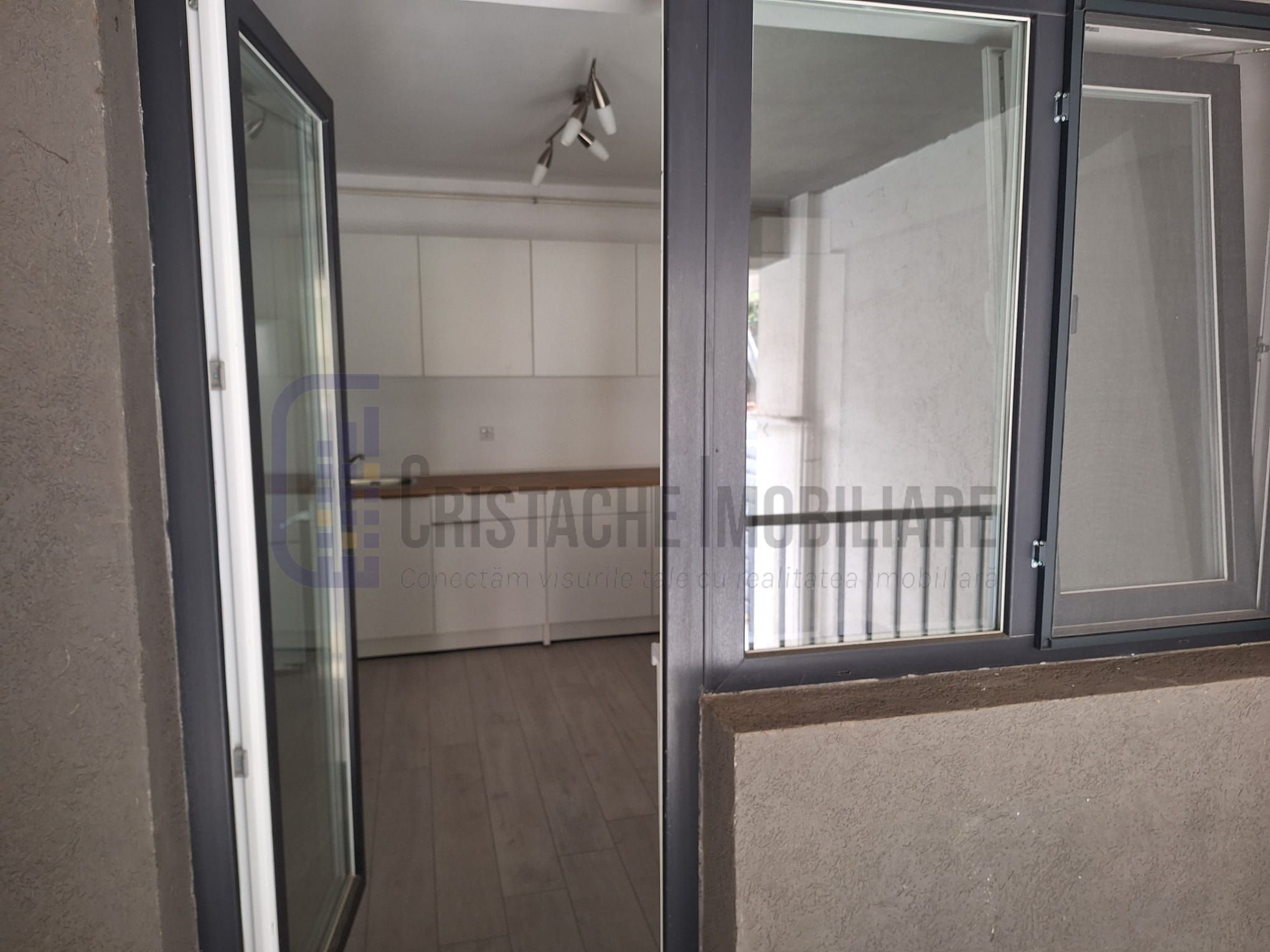 Bloc boutique | 3 camere | Centrala proprie | Metrou Dristor — fotografia 11
