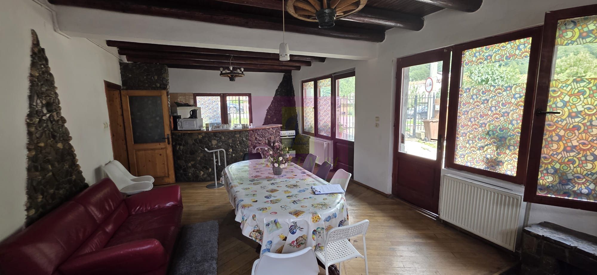 Cabana cu 4 camere de vanzare in Sinaia — fotografia 3
