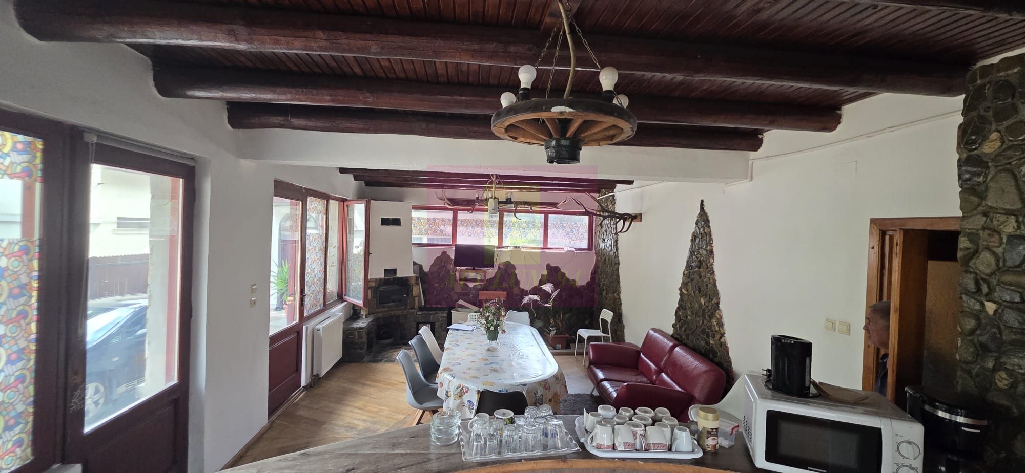 Cabana cu 4 camere de vanzare in Sinaia — fotografia 4