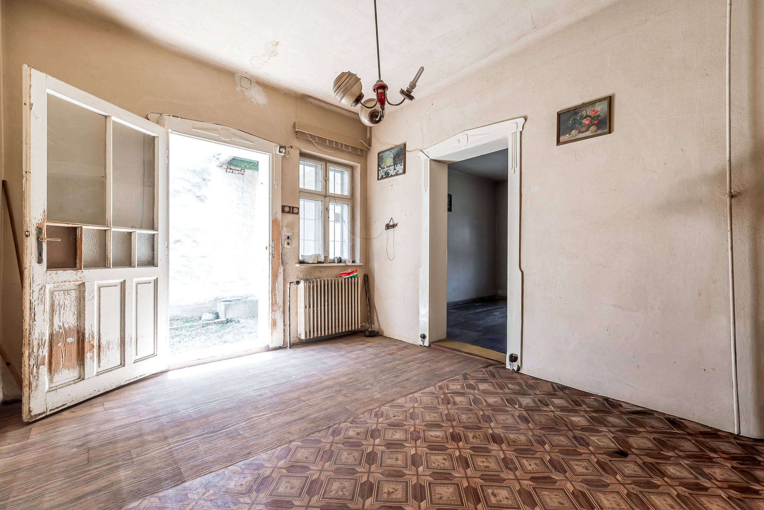 Calea Timisorii Casă solidă din cărămidă cu potențial EXCEPȚIONAL — fotografia 5