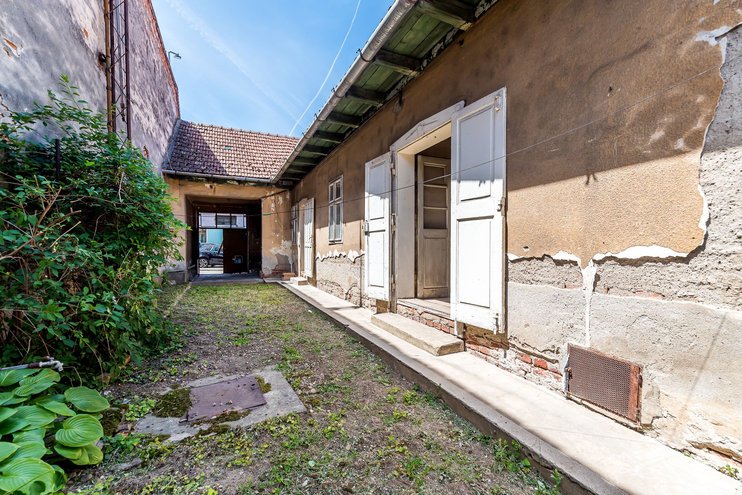 Calea Timisorii Casă solidă din cărămidă cu potențial EXCEPȚIONAL — fotografia 9
