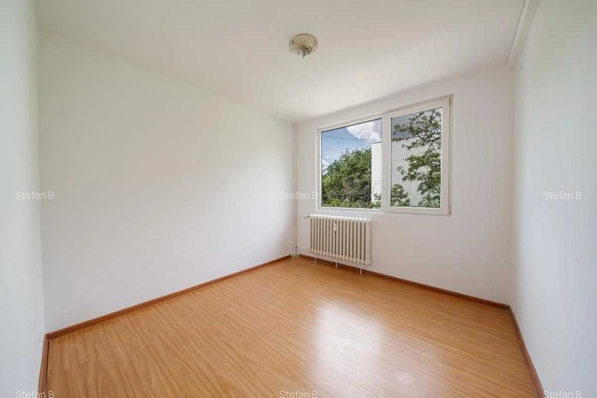 Apartament 3 camere decomandat + boxa - Drumul Taberei — fotografia 5