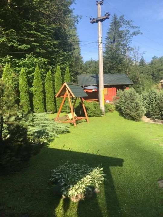 Pensiune montana cu 3200 mp teren in Bicaz, judet Neamt — fotografia 3