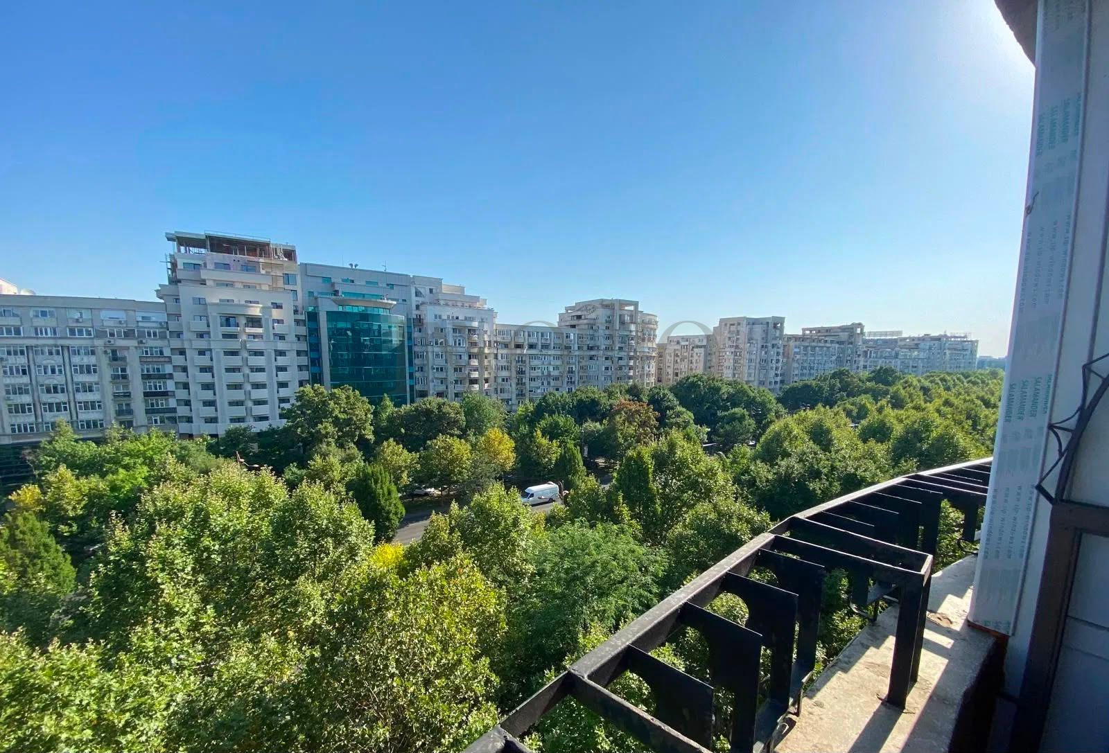Apartament 2 camere renovat | Loc de parcare | Bd. Unirii — fotografia 18
