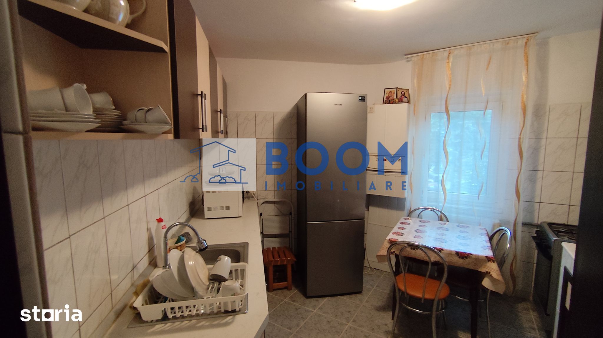 Apartament 3 camere Cina | Etaj 1 | Centrala proprie — fotografia 5
