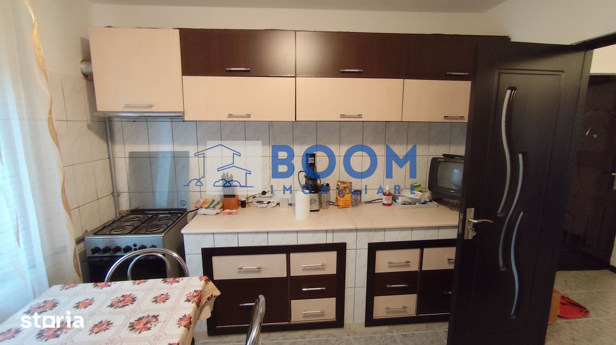 Apartament 3 camere Cina | Etaj 1 | Centrala proprie — fotografia 7