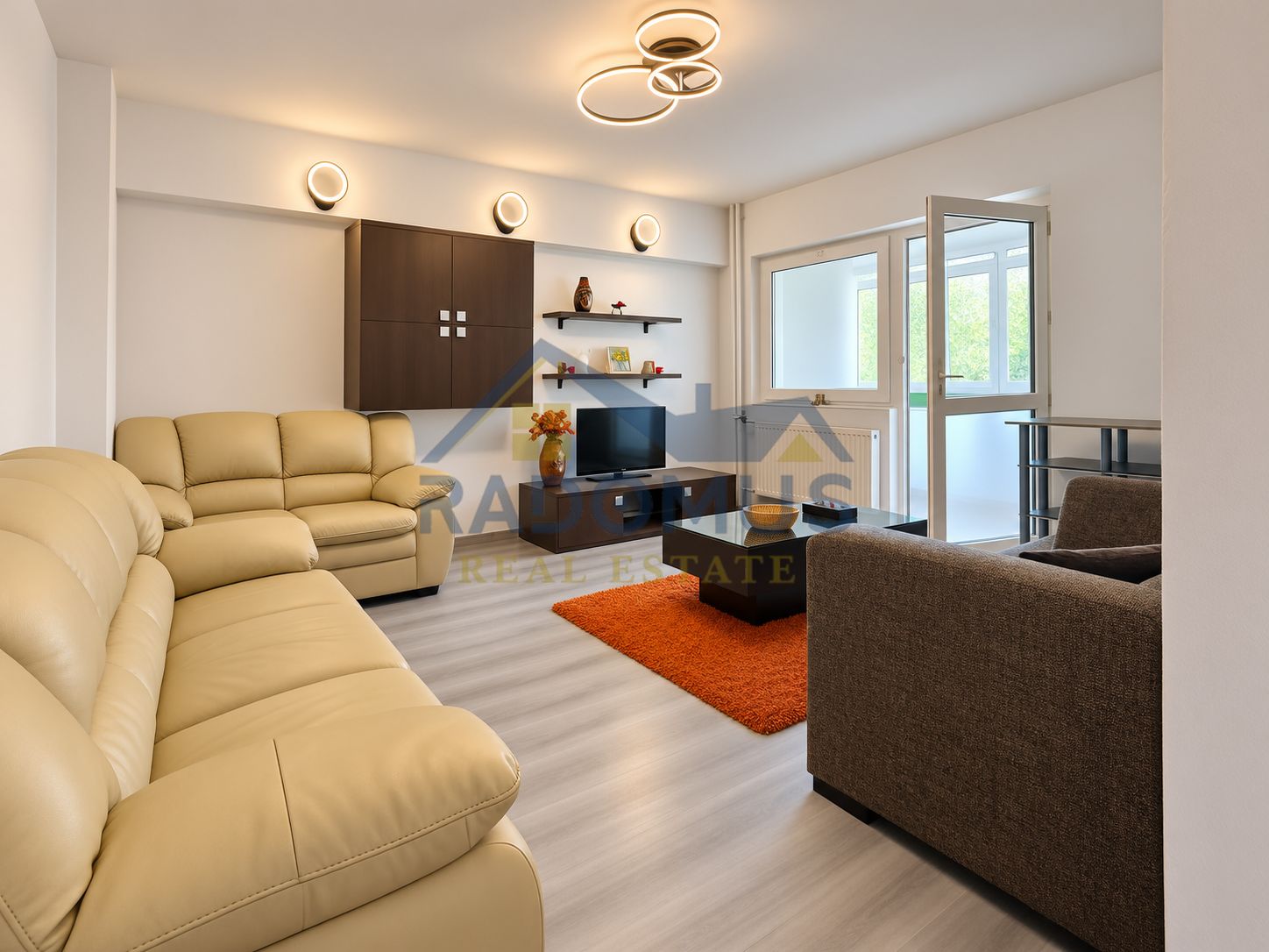 Ap. 2 camere | Ploiesti | Central | Etaj 1 | Lift | Renovat | 400€ — fotografia 2