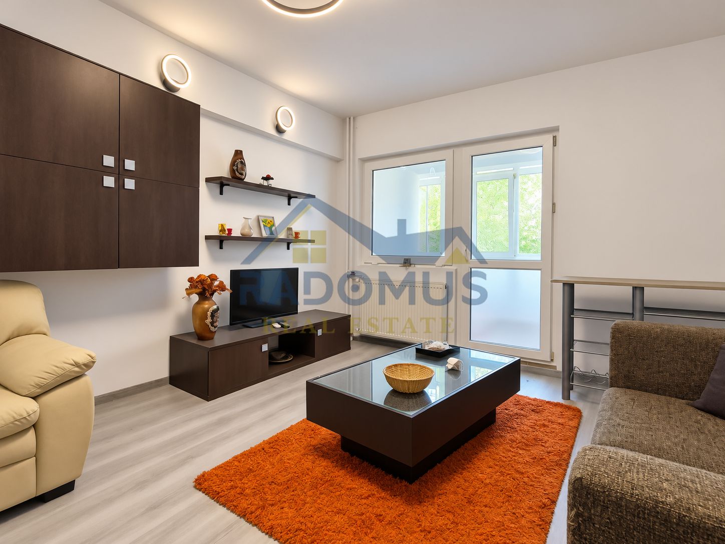Ap. 2 camere | Ploiesti | Central | Etaj 1 | Lift | Renovat | 400€ — fotografia 3