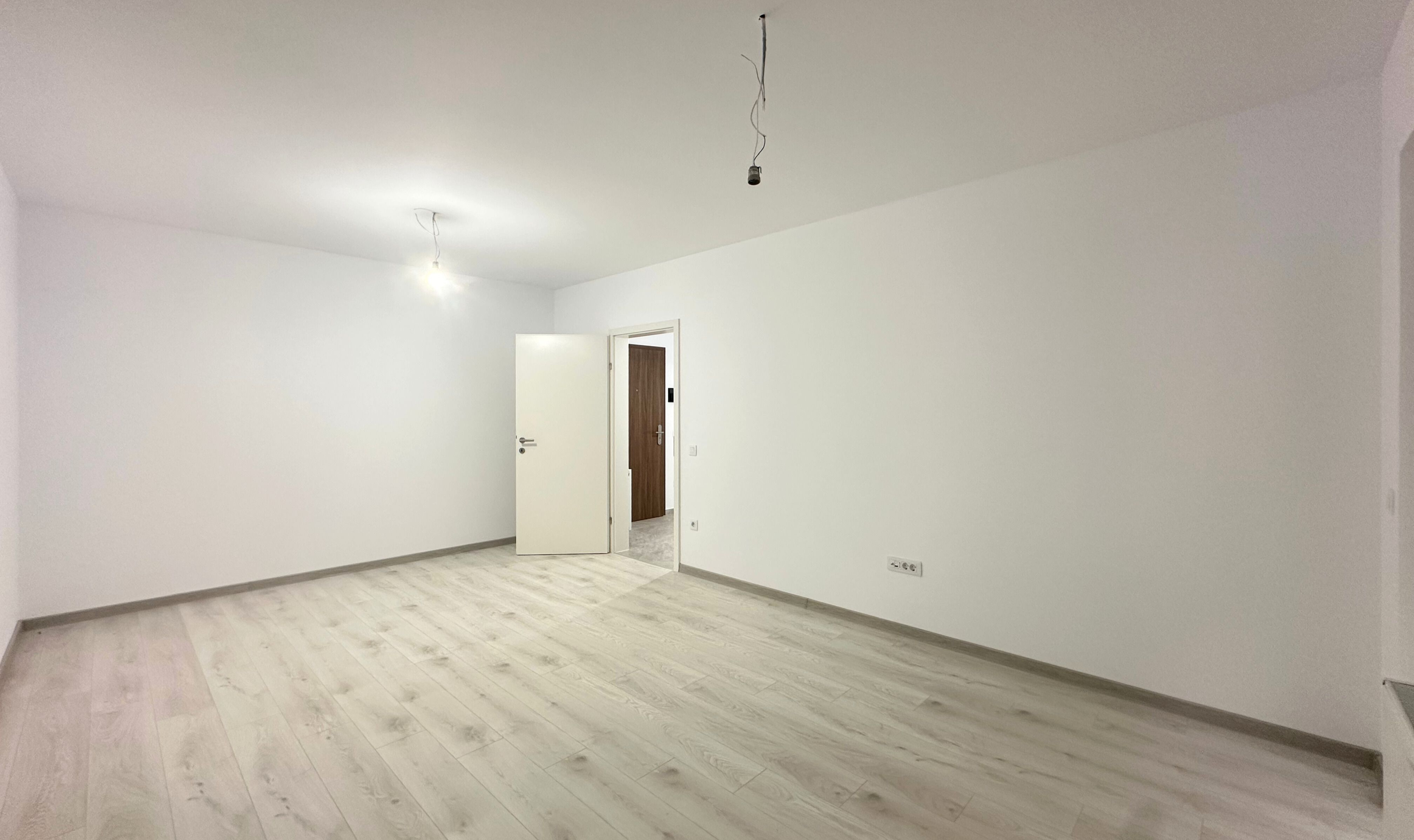 Inchiriere apartament nemobilat Casa Nobel Lângă Coresi — fotografia 7
