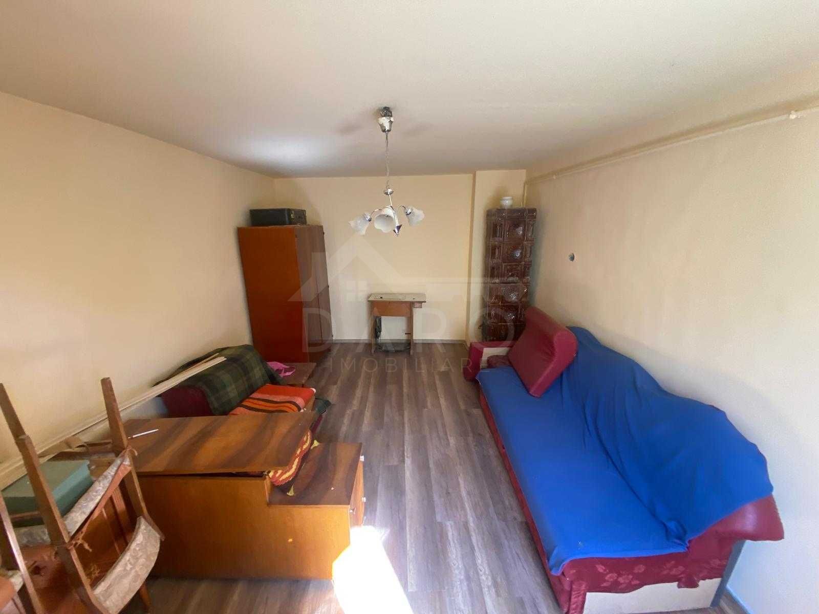 Casă cu o cameră în curte comună — fotografia 4