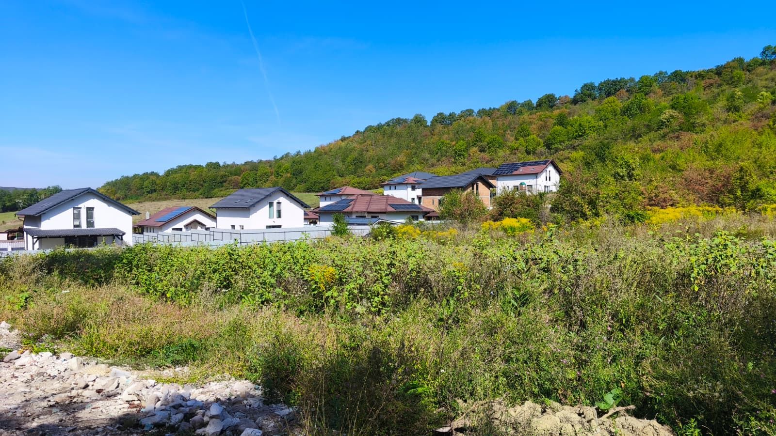 Corunca - 650 mp cu PUZ - zona superba si linistita