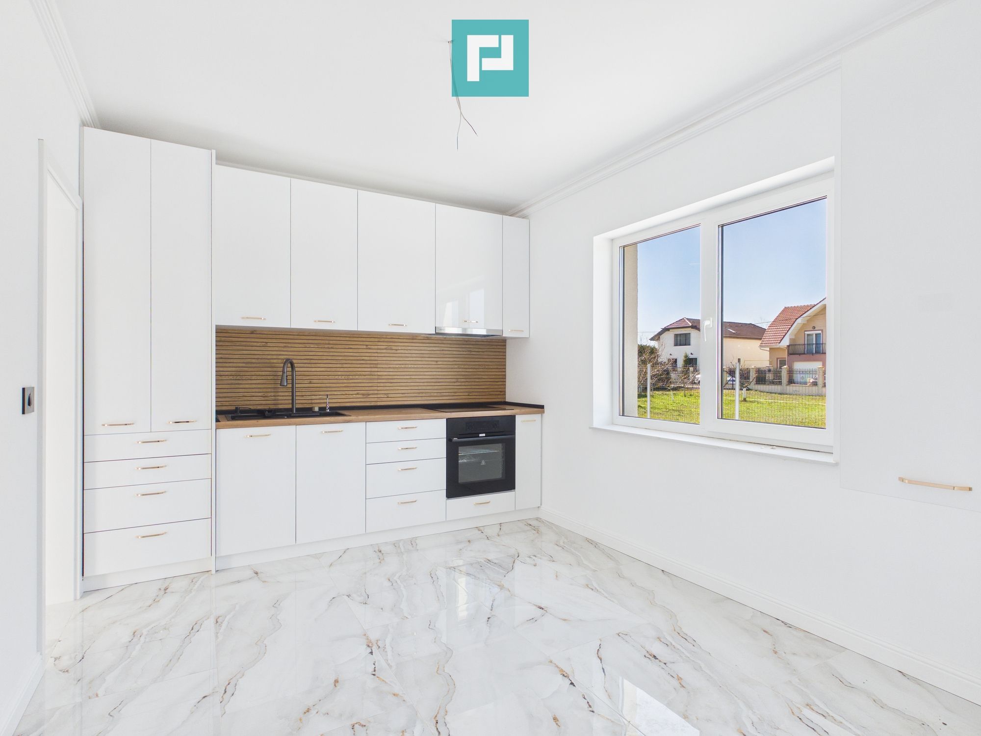 Casă Terraced / Townhouse, 120 mp utili, Sânmartin — fotografia 4