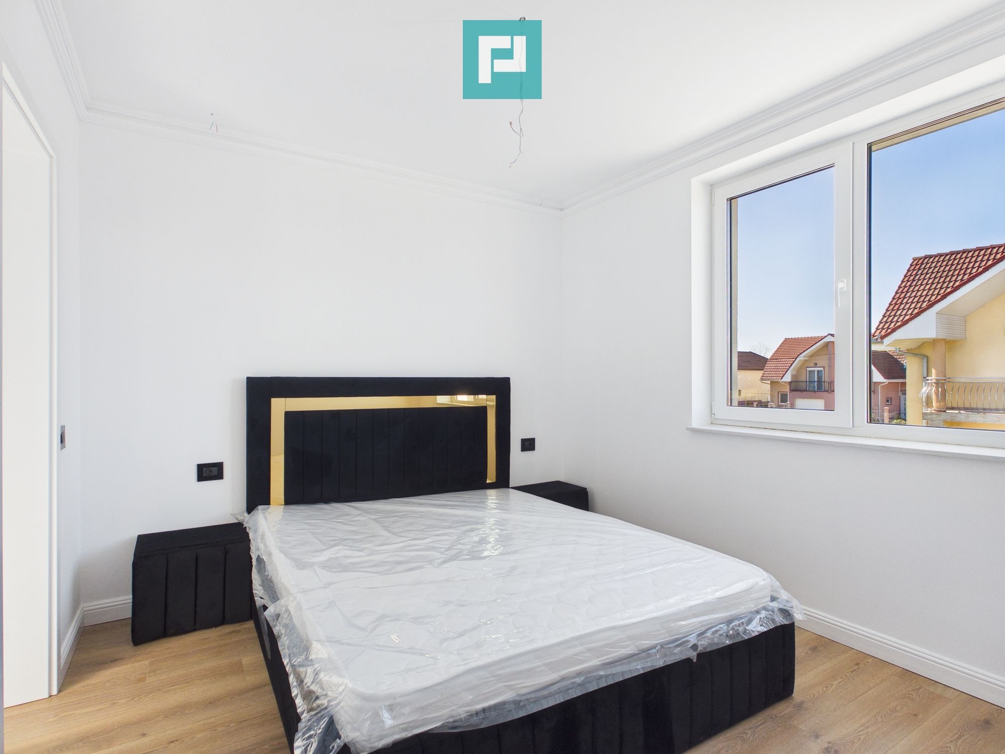 Casă Terraced / Townhouse, 120 mp utili, Sânmartin — fotografia 6