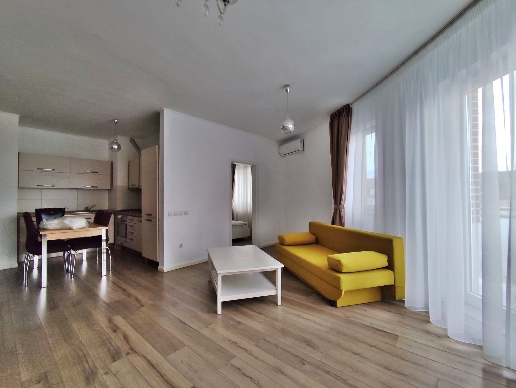 Apartament 3 camere in Cartierul Luceafarul, Oradea - inchiriere — fotografia 3