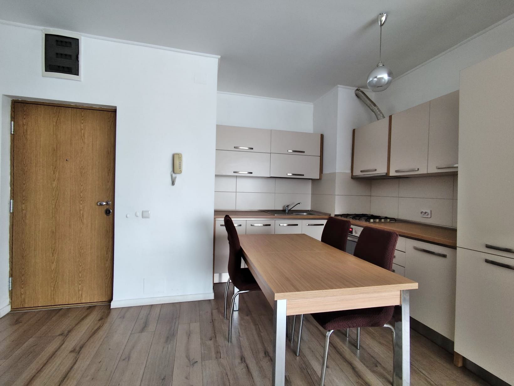 Apartament 3 camere in Cartierul Luceafarul, Oradea - inchiriere — fotografia 5