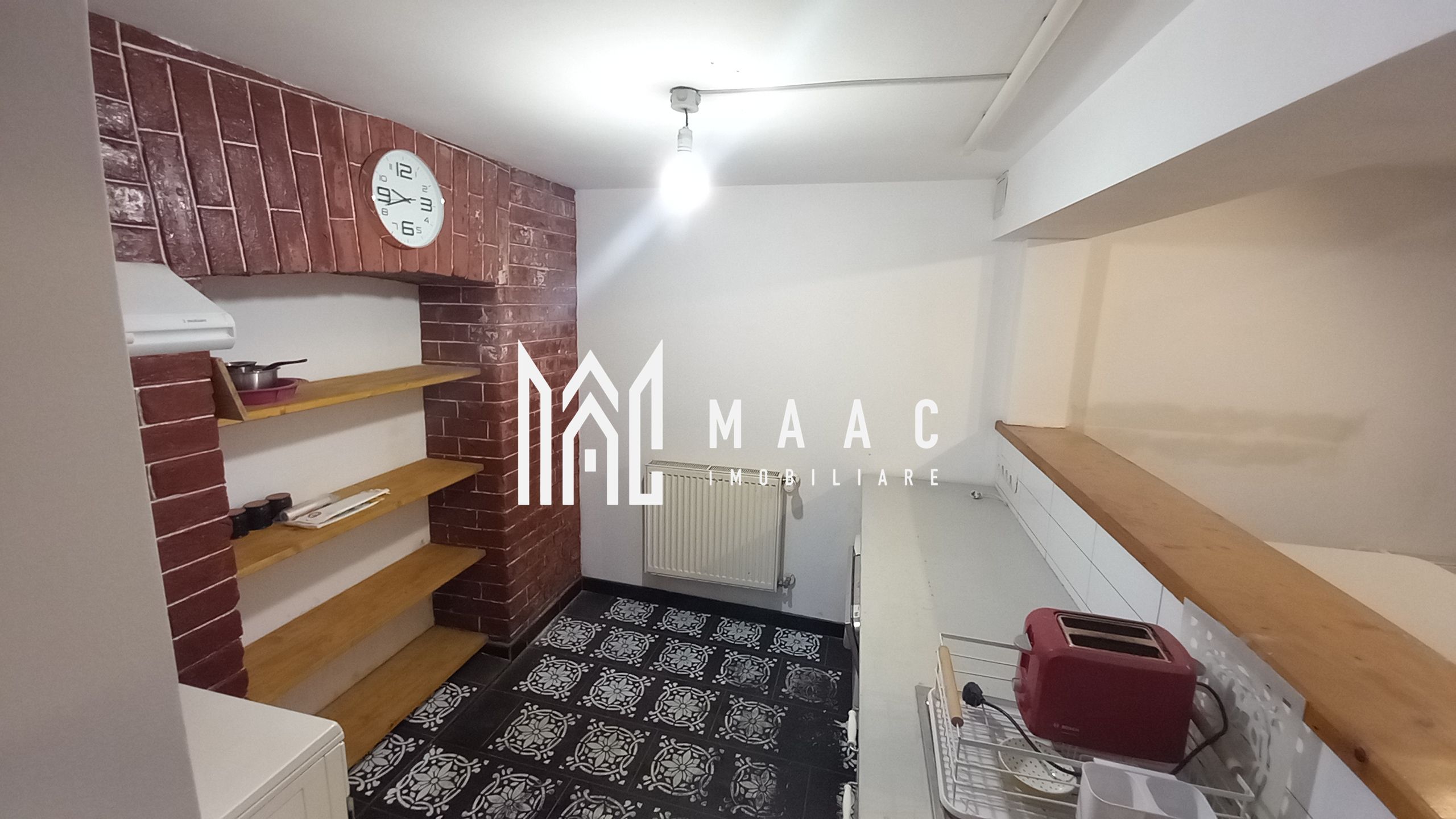 Apartament la casă | Decomandat | 100 MPU | Central — fotografia 12