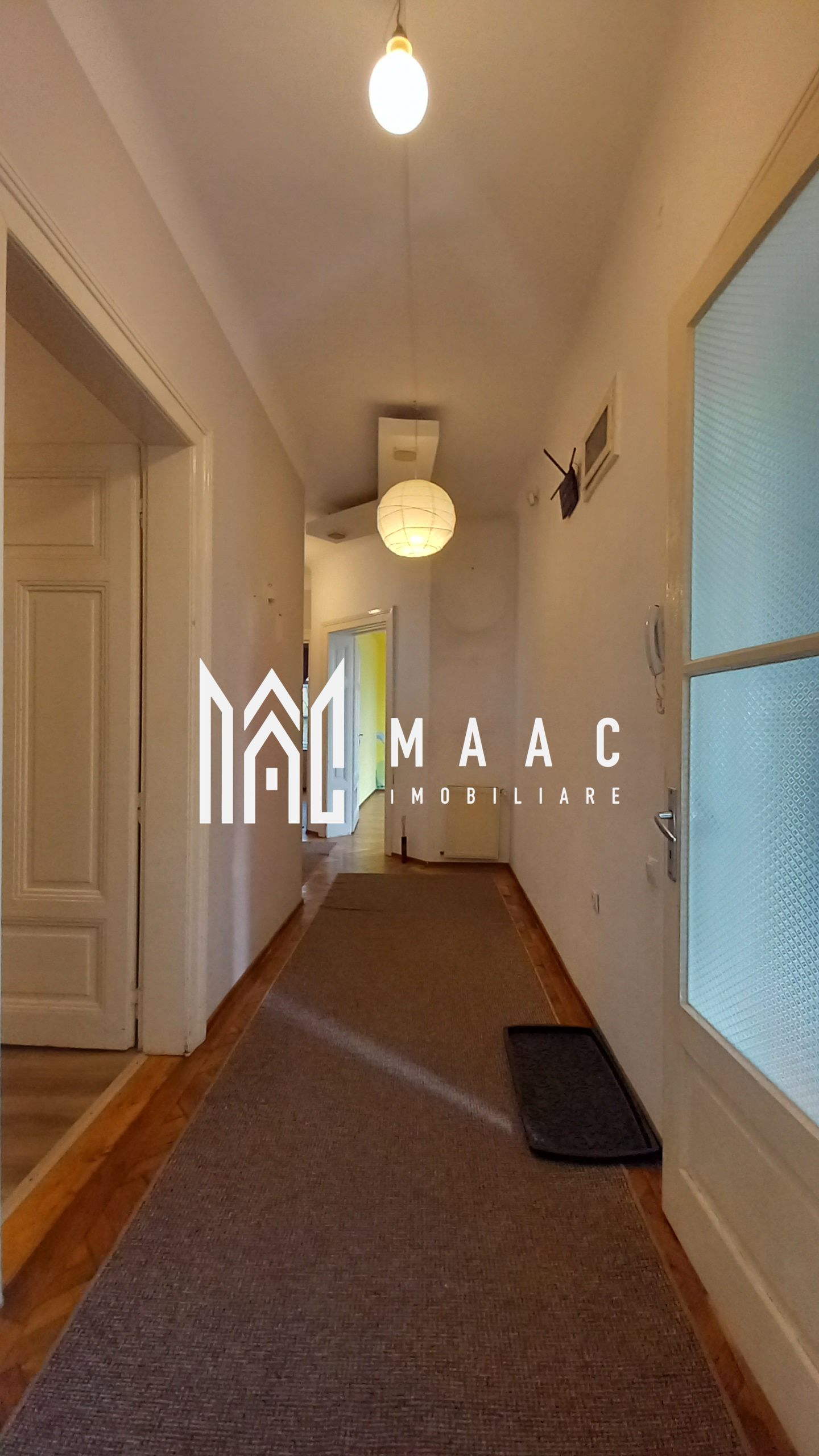 Apartament la casă | Decomandat | 100 MPU | Central — fotografia 8