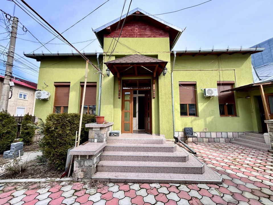 Casa 9 camere, 4 bai, 3 locuri de parcare, Central, Ploiesti — fotografia 3