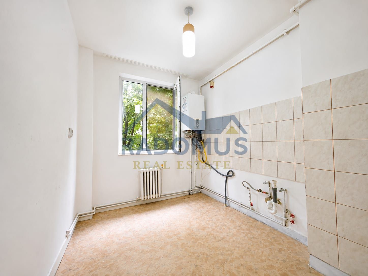 Apartament 3 camere | Șoseaua Nordului | Etaj 3/4 | Centrală proprie — fotografia 5