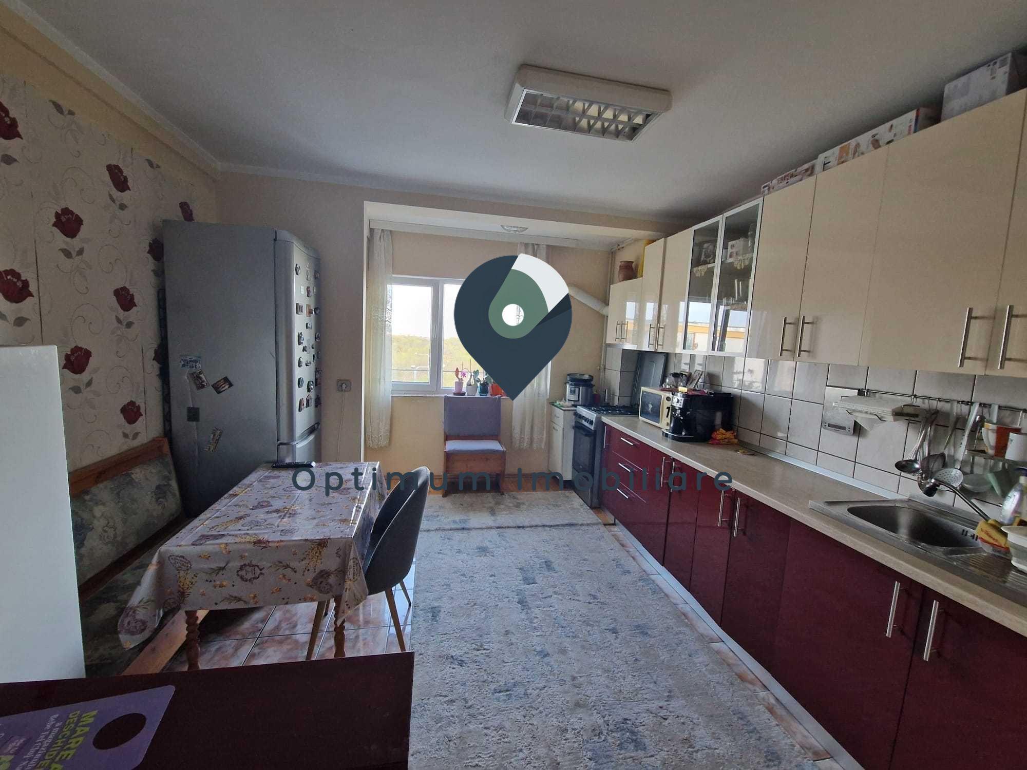 Apartament cu 2 camere, etaj 3/4 Intre Lacuri ! — fotografia 3