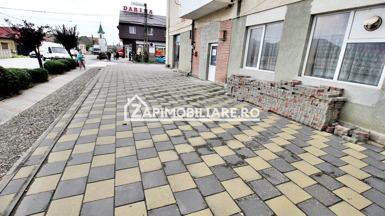 Hală + birouri si spatiu comercial 700 mp. teren 2.500 mp — fotografia 5