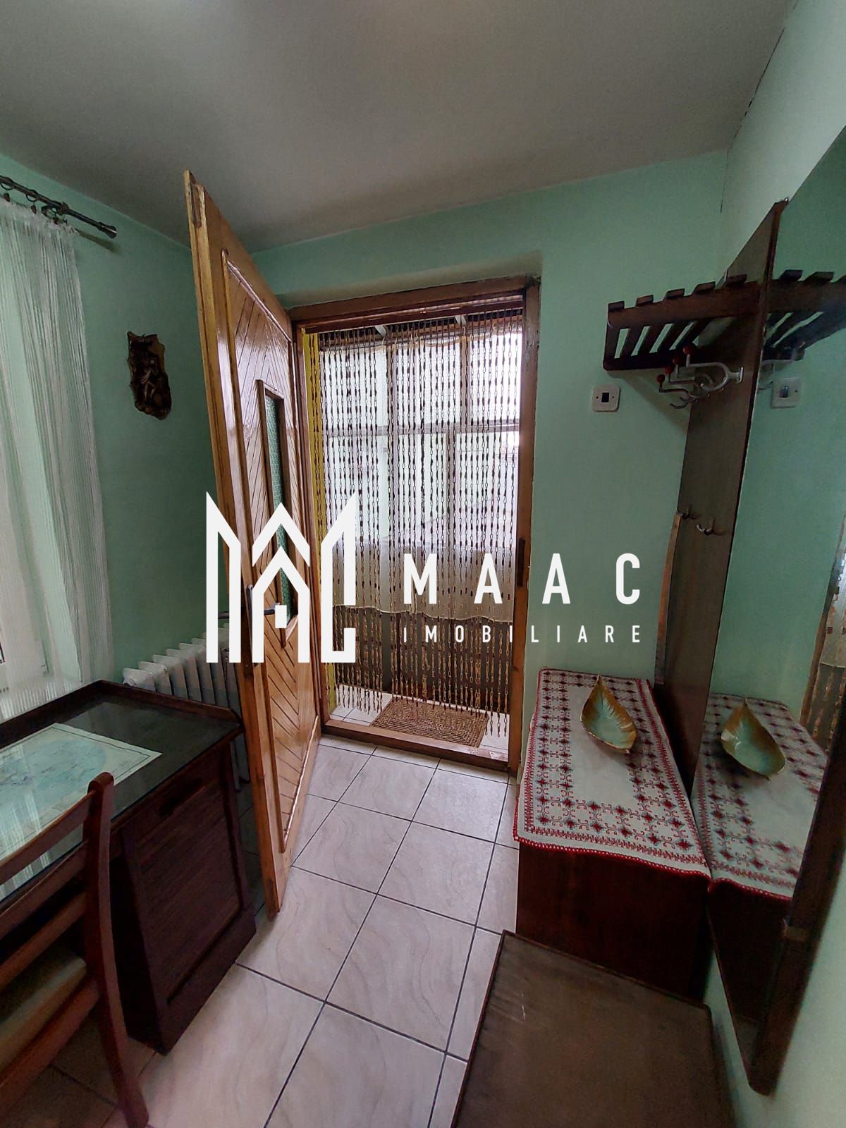 Casă 3 camere de vânzare | Tiglari, Sibiu | 108 mp | teren 400 mp — fotografia 3