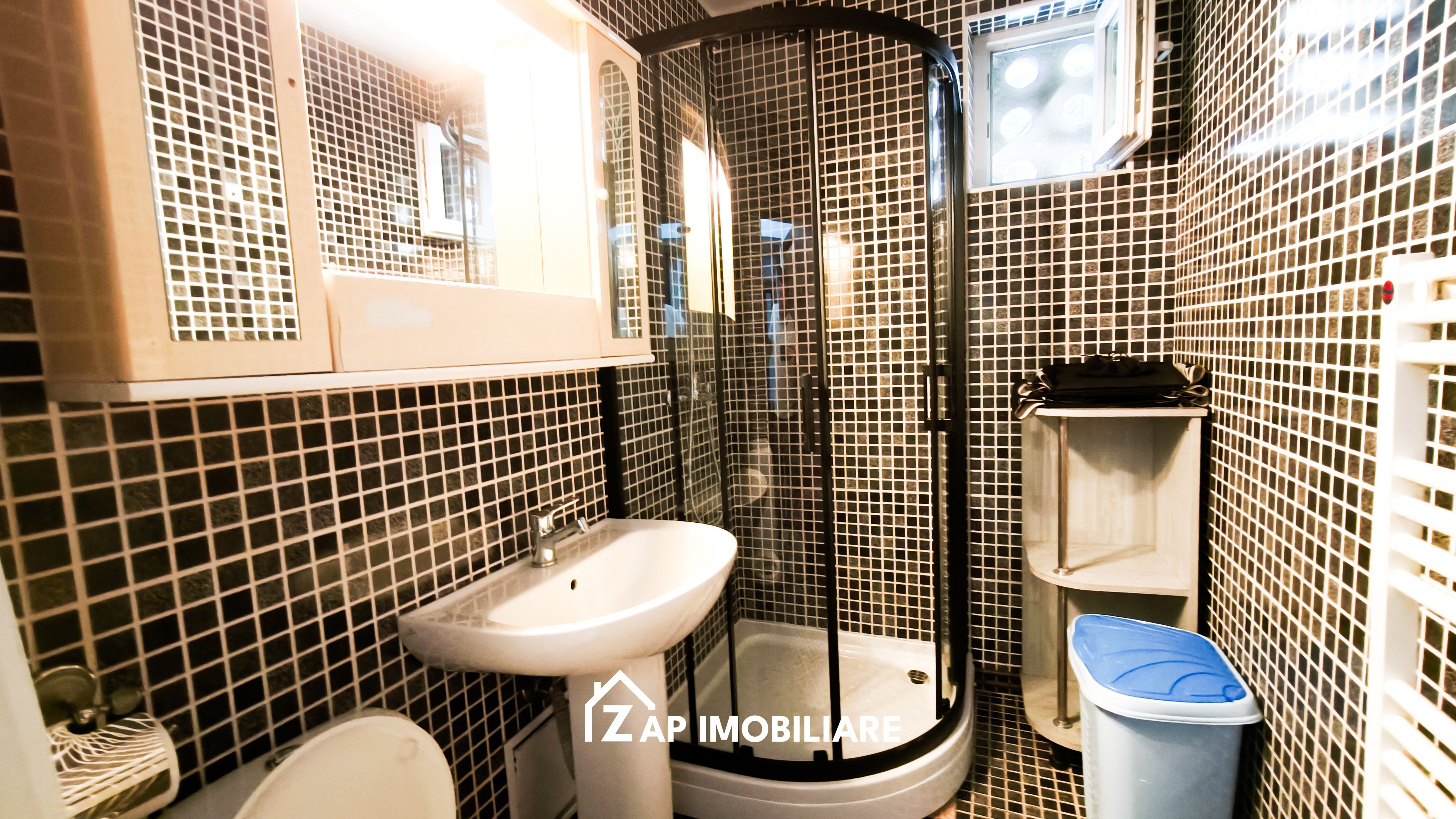 Tudor - Apartament 3 camere confort 1 - Str Moldovei - — fotografia 7