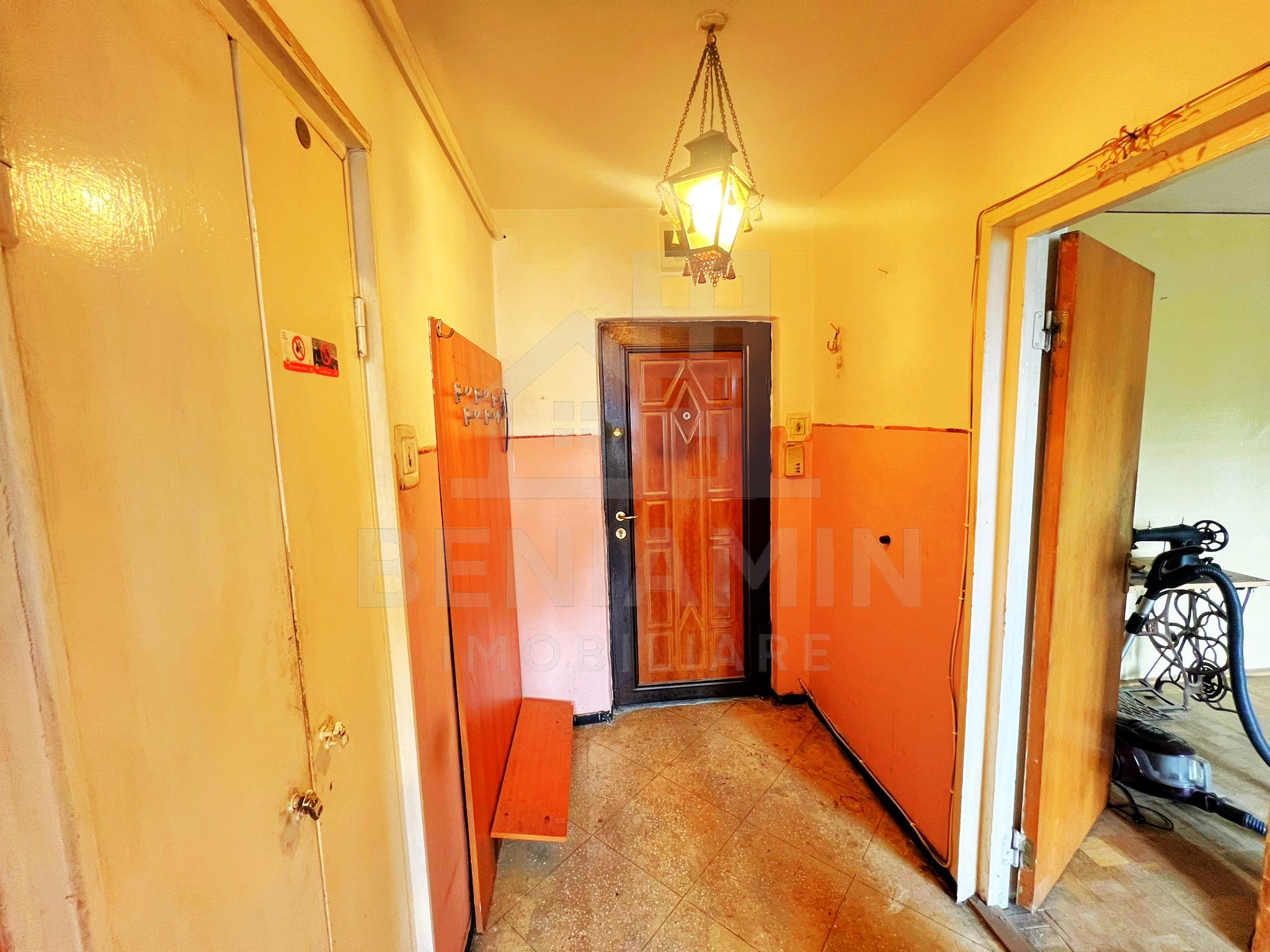 2 Camere-52mp-Balcon-Lift Nou-Anvelopat-Zona-Garii-Renovat — fotografia 7