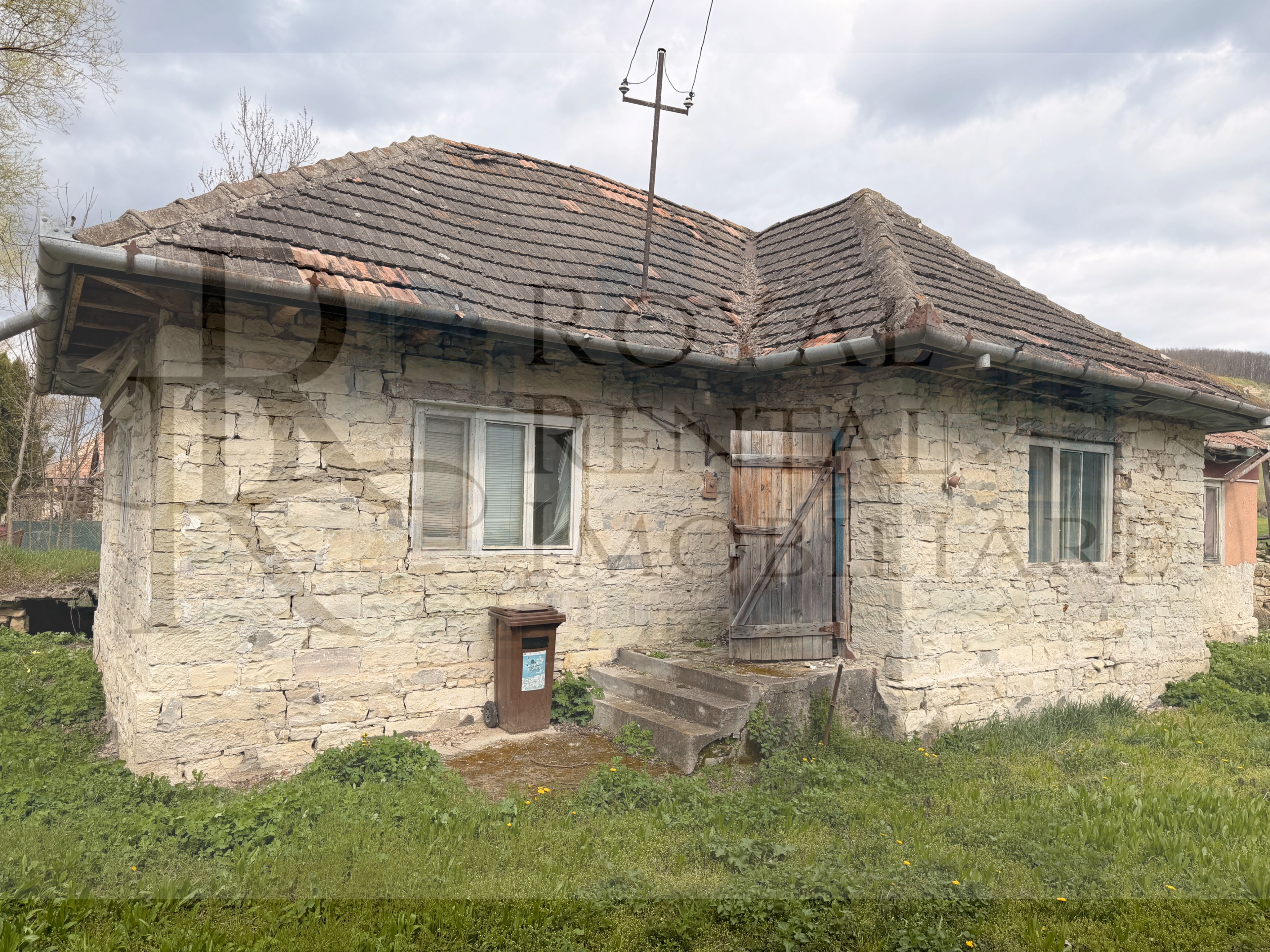 Comision 0! | Casă + teren generos | 2600 m² | Oportunitate unică - Faureni — fotografia 3
