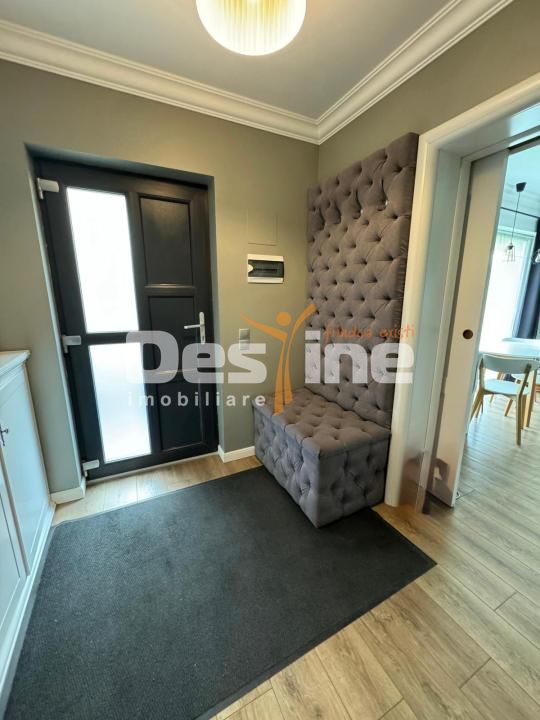 Casa/ afacere,   Miroslava — fotografia 3