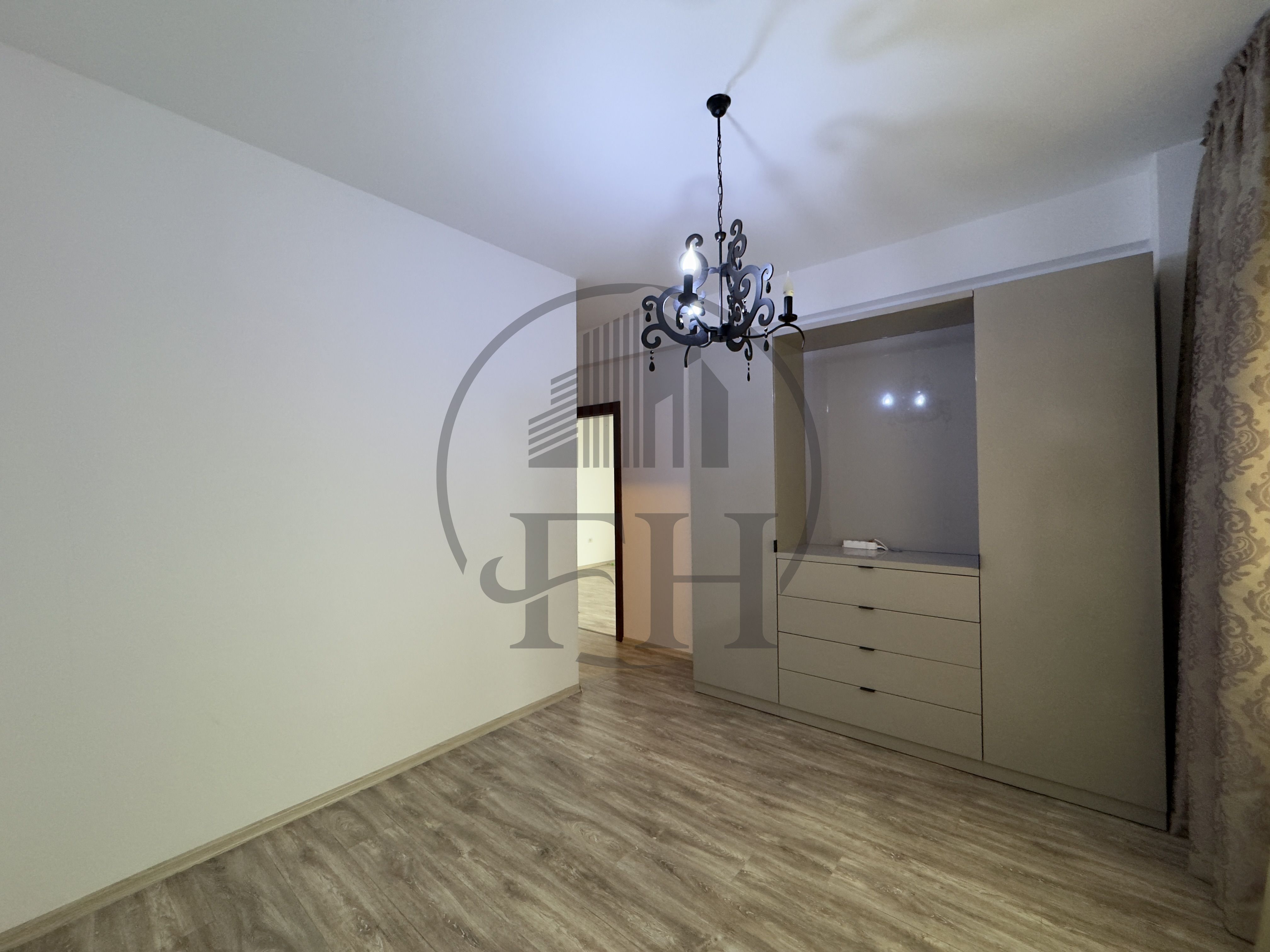 Apartament 3 camere de vanzare Mamaia, zona Summerland — fotografia 5