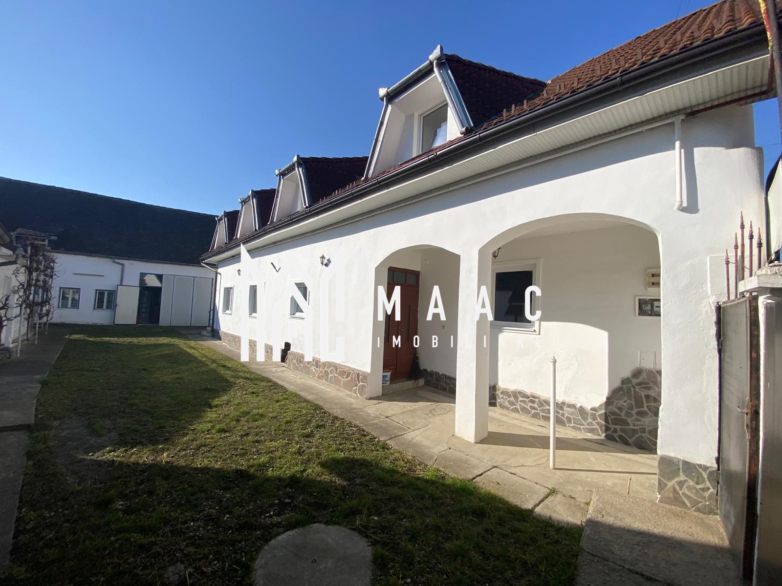 Proprietate individuală 12 camere | Cristian | 4 corpuri, 553 mp