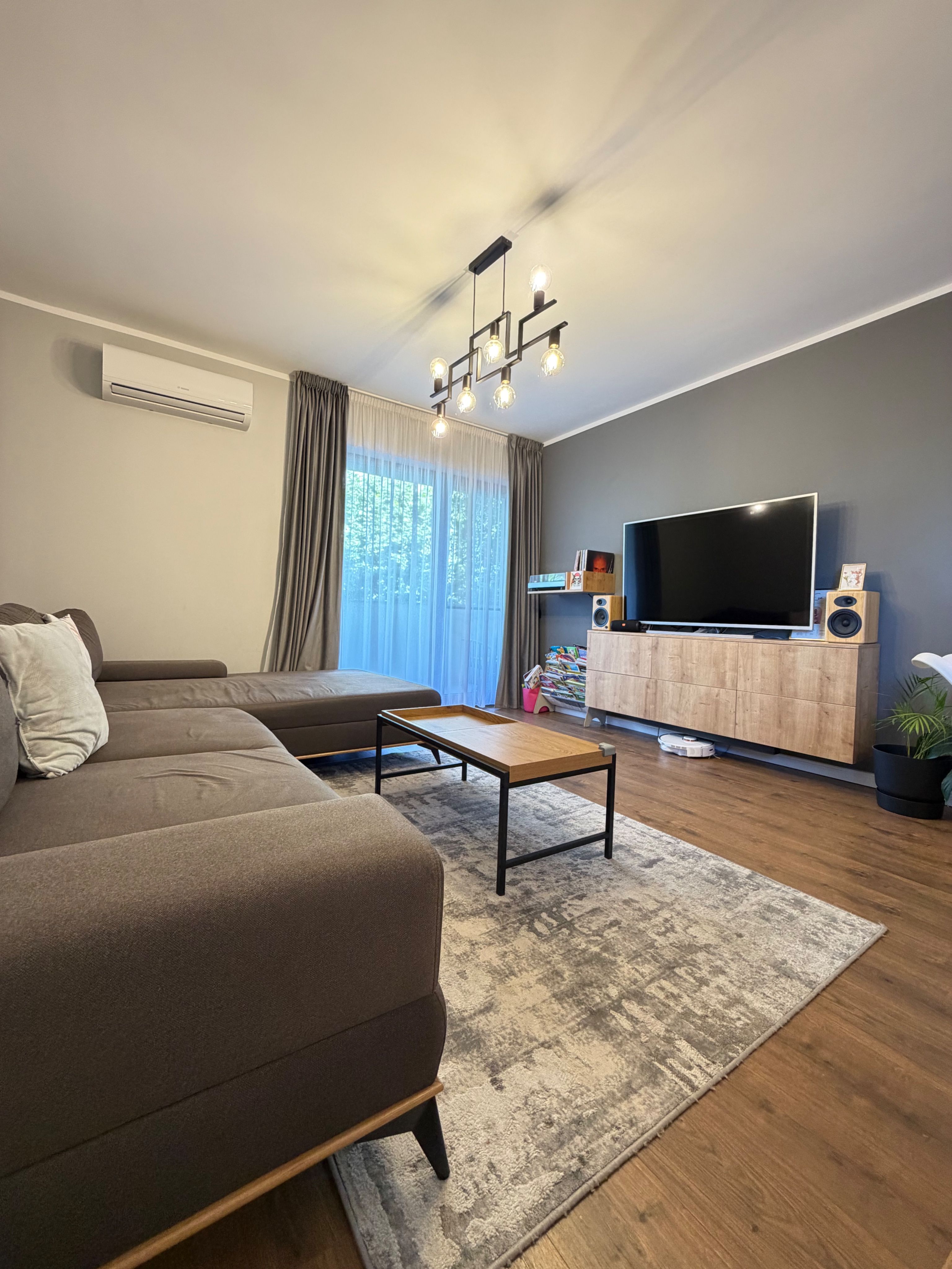 Apartament 3 camere, 63 mp, terasa 15 mp, garaj, Europa