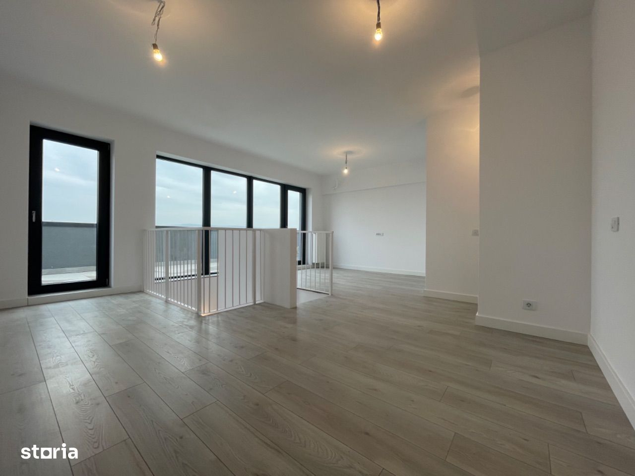 Silk District: Duplex premium, 3 camere, 88 mp, intabulat, contract vc — fotografia 2
