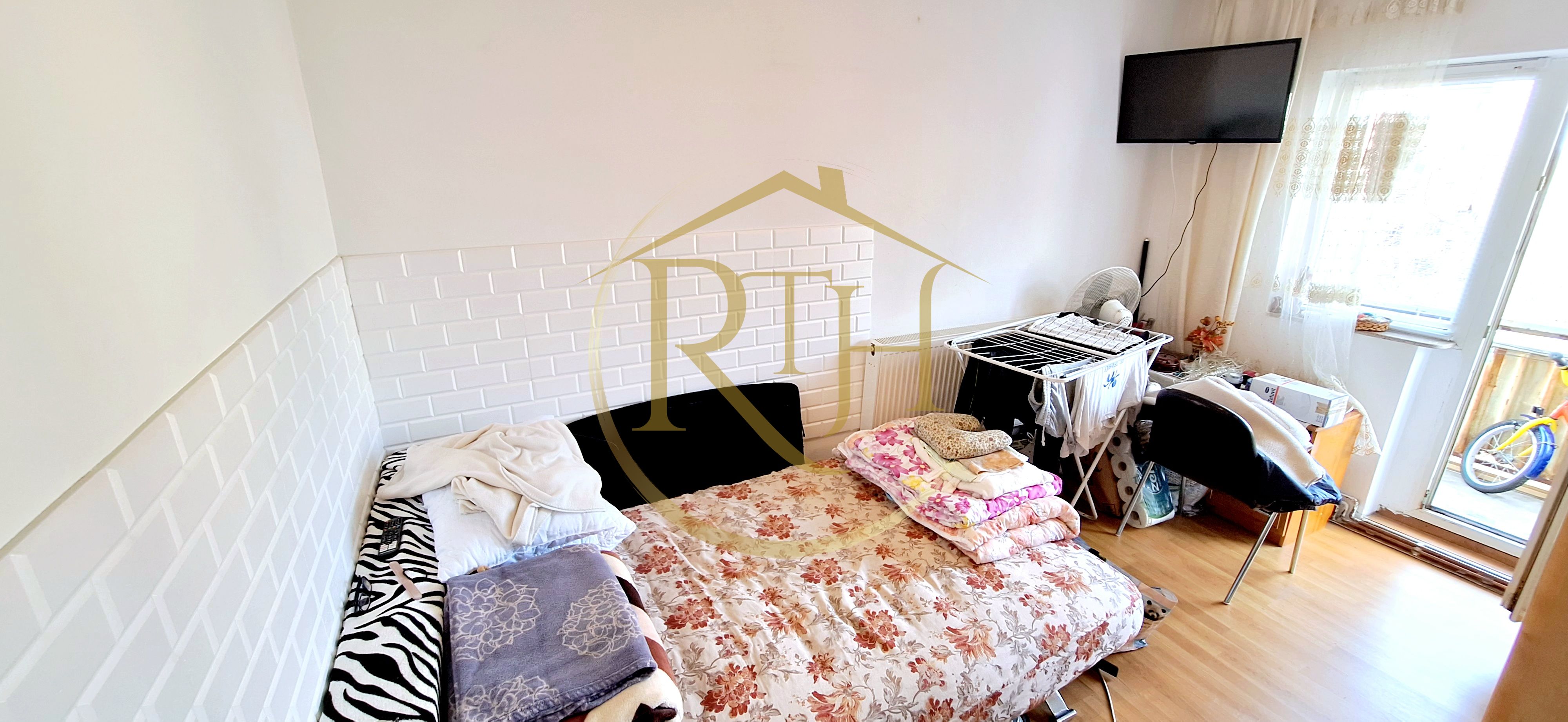 Oferim spre vanzare, Apartament cu 3 camere, Girocului, Sp. Judetean 0% Comision — fotografia 2