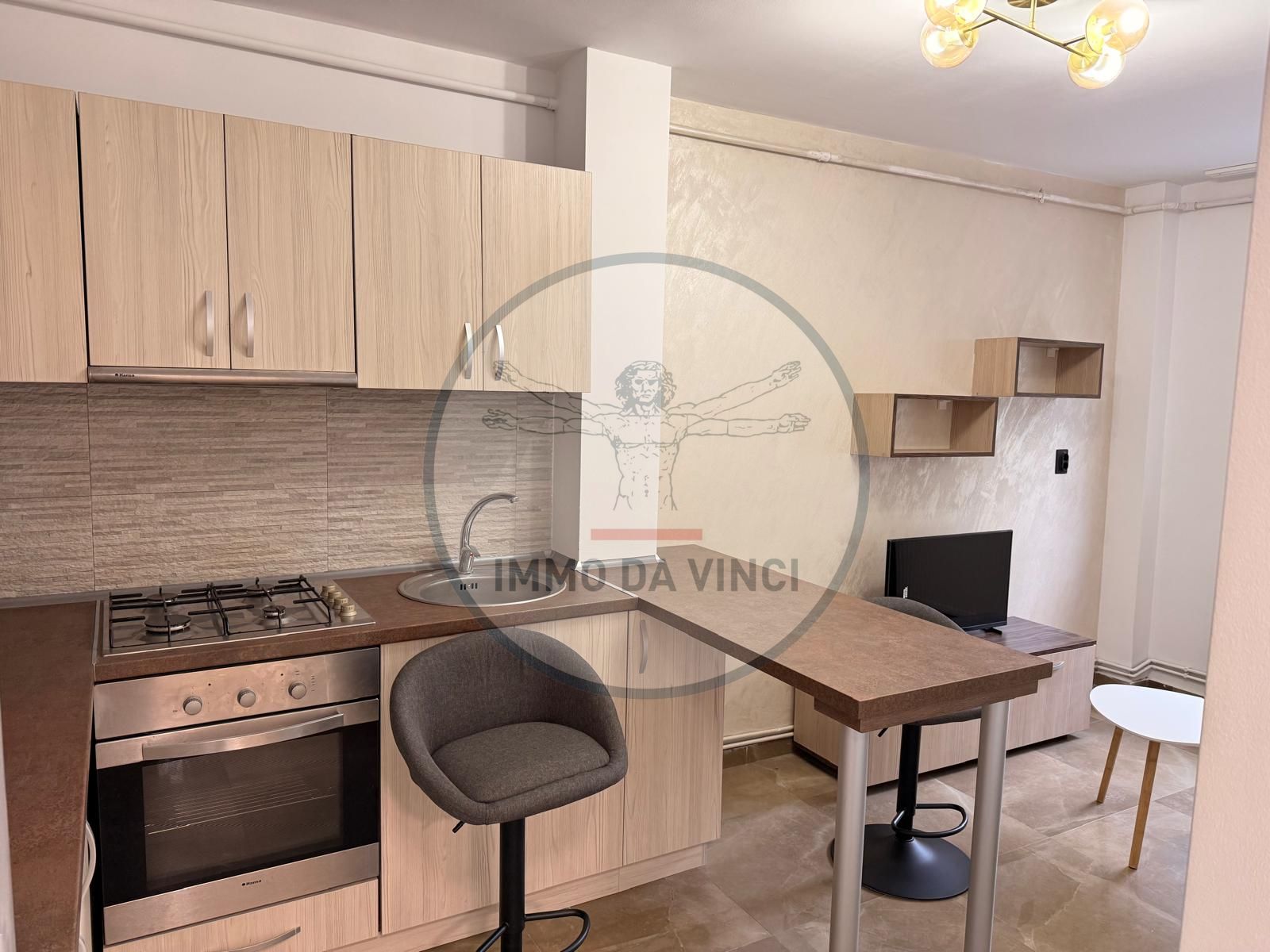 Prima închiriere după renovare totală 2 camere, Zona Aurel Vlaicu