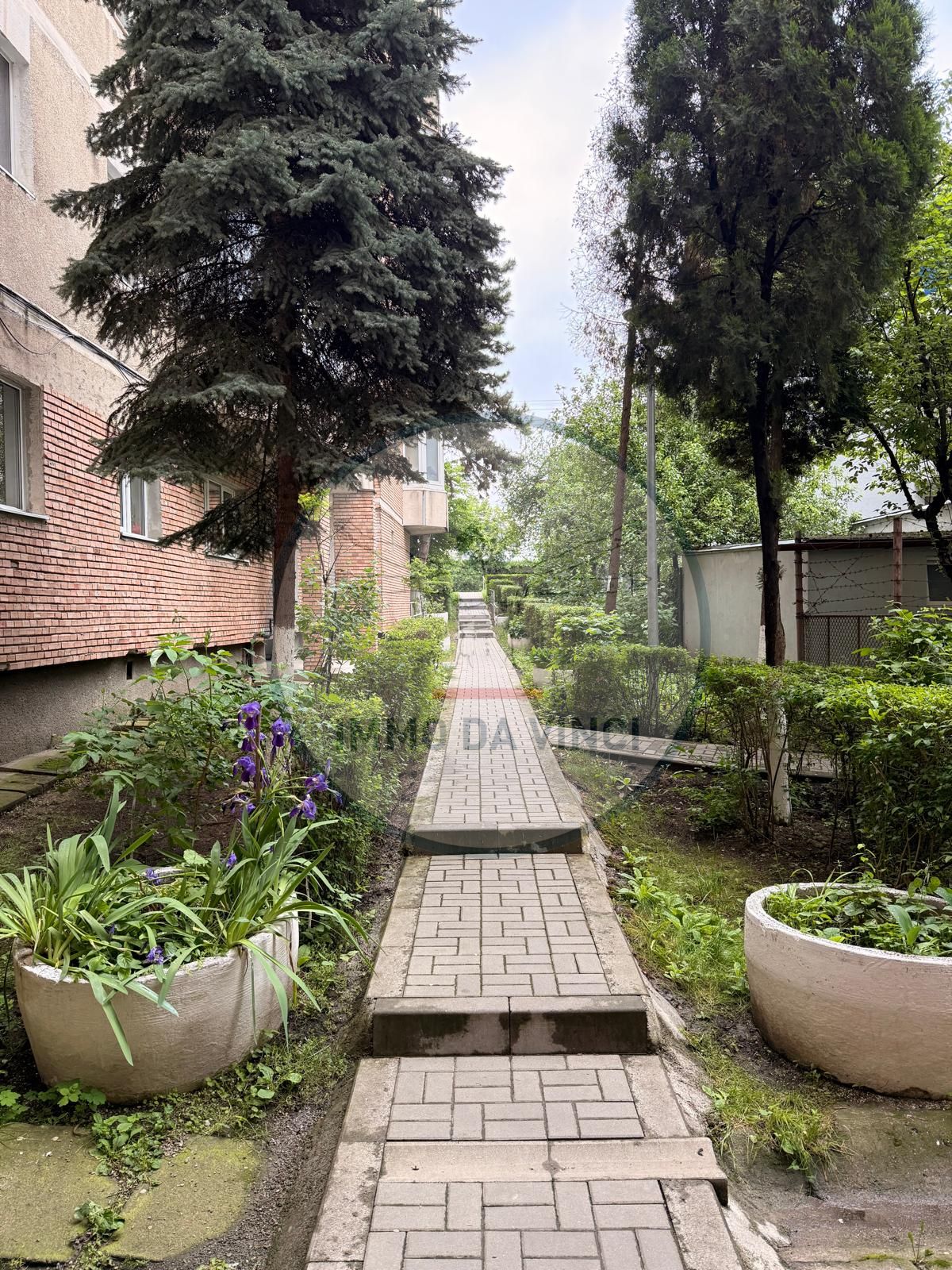 Prima închiriere după renovare totală 2 camere,  Zona Aurel Vlaicu — fotografia 7