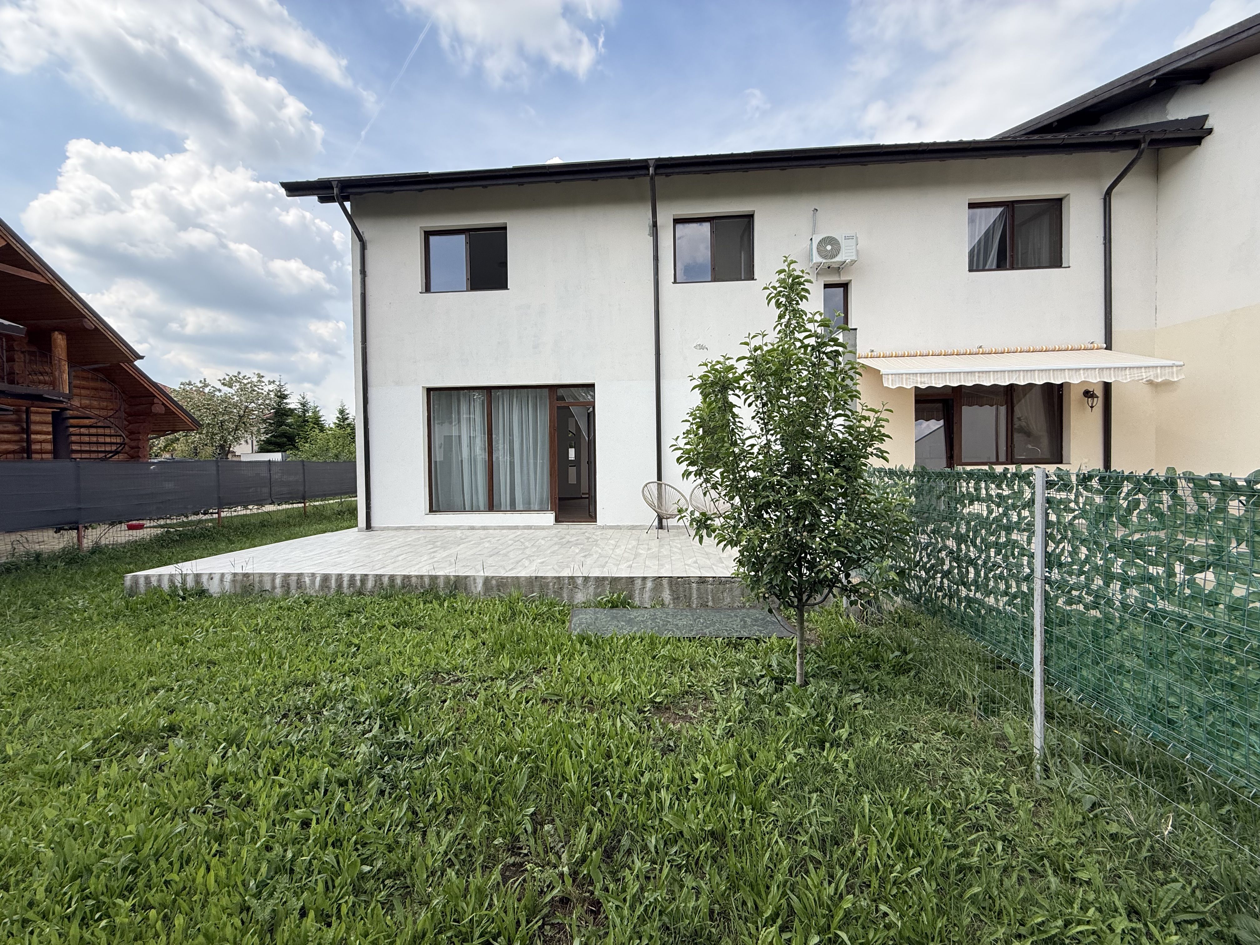 Vila 4 camere cu arhitectura deosebita langa pădure in Corbeanca ! — fotografia 3