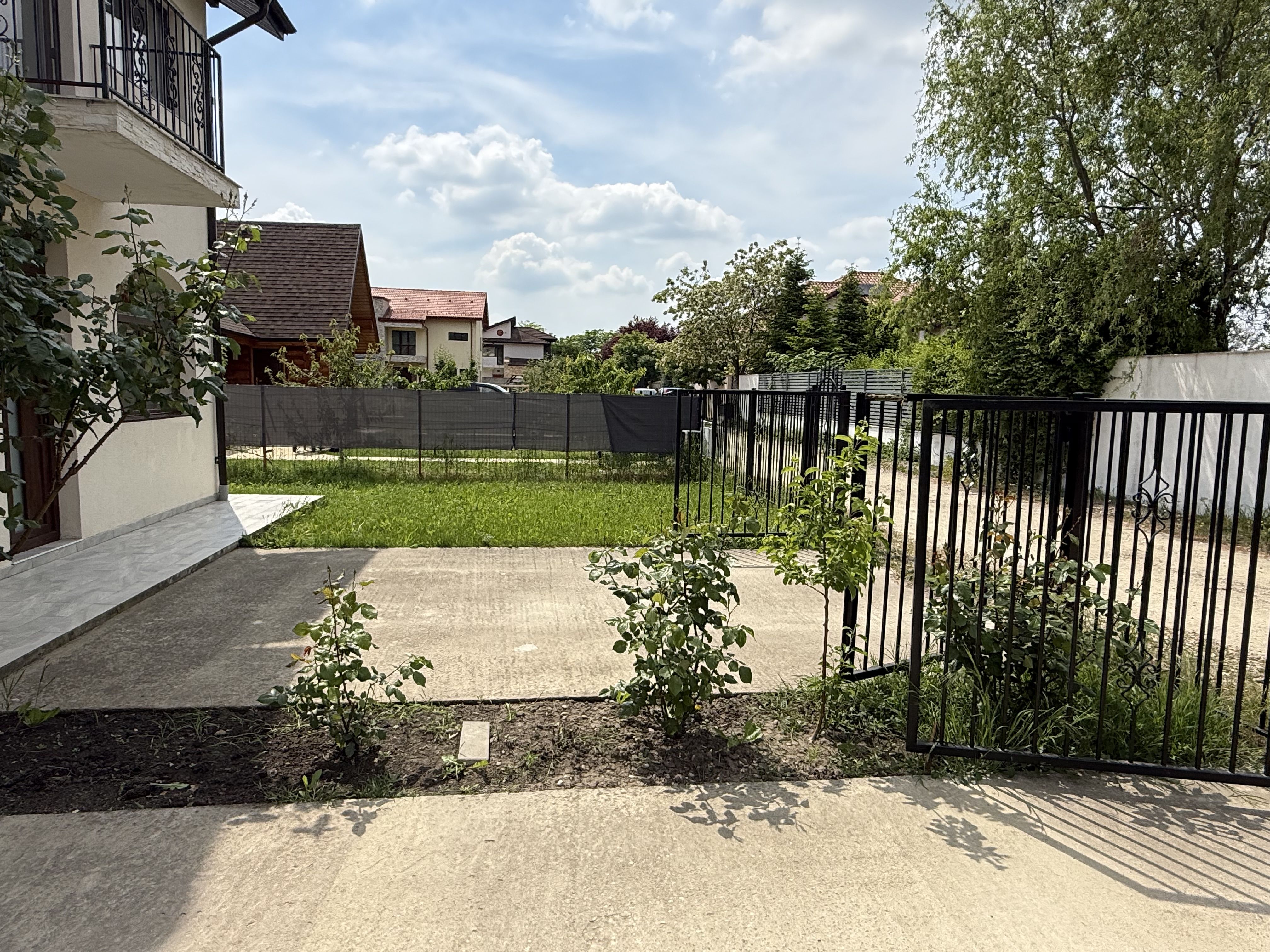 Vila 4 camere cu arhitectura deosebita langa pădure in Corbeanca ! — fotografia 31