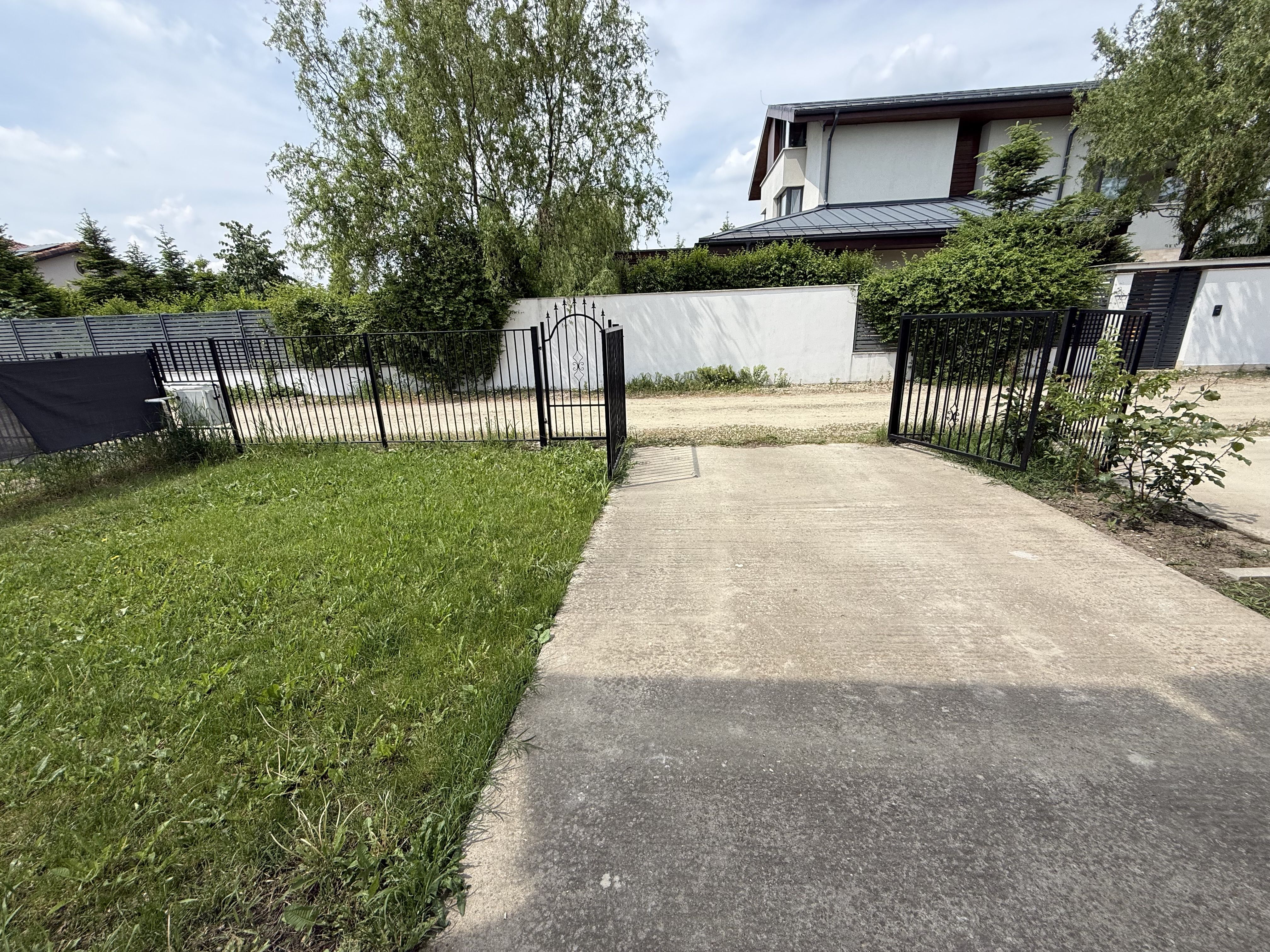 Vila 4 camere cu arhitectura deosebita langa pădure in Corbeanca ! — fotografia 36