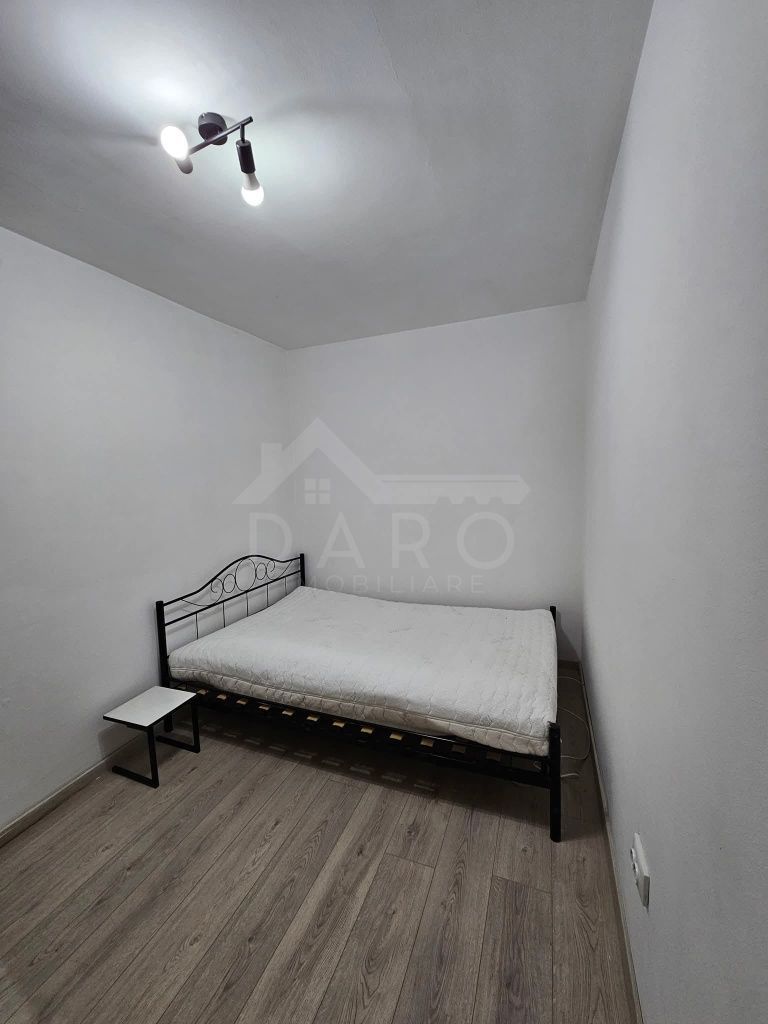 Apartament cu 2 camere Aleea Săvinești--central  renovat — fotografia 3