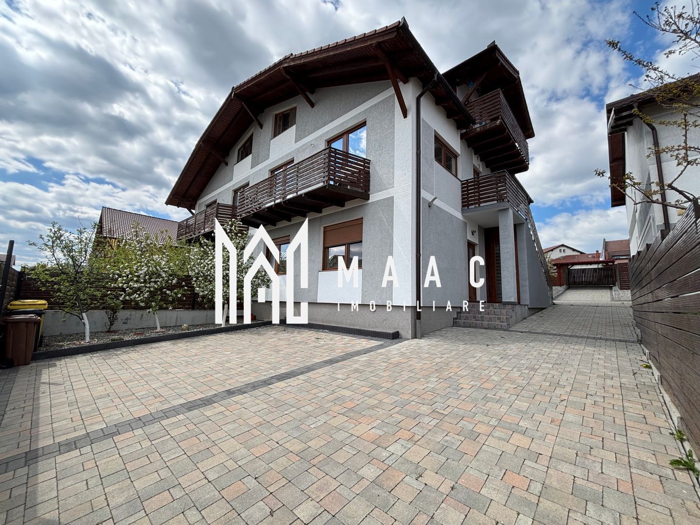 Casă 5 camere de vânzare | Arhitecților, Sibiu | 220 mp, teren 426 mp — fotografia 11