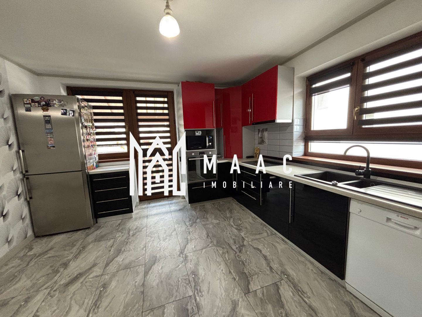 Casă 5 camere de vânzare | Arhitecților, Sibiu | 220 mp, teren 426 mp — fotografia 16