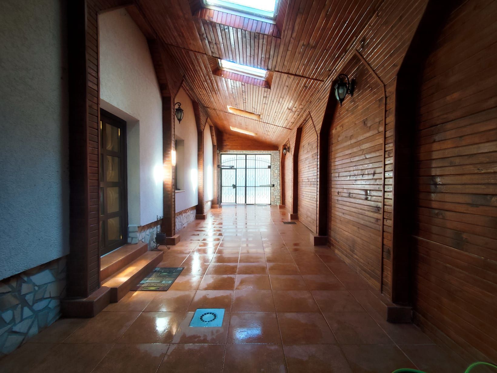 Casa cu Fotovoltaice si Pompa de Caldura, Calea Clujului, Oradea — fotografia 17