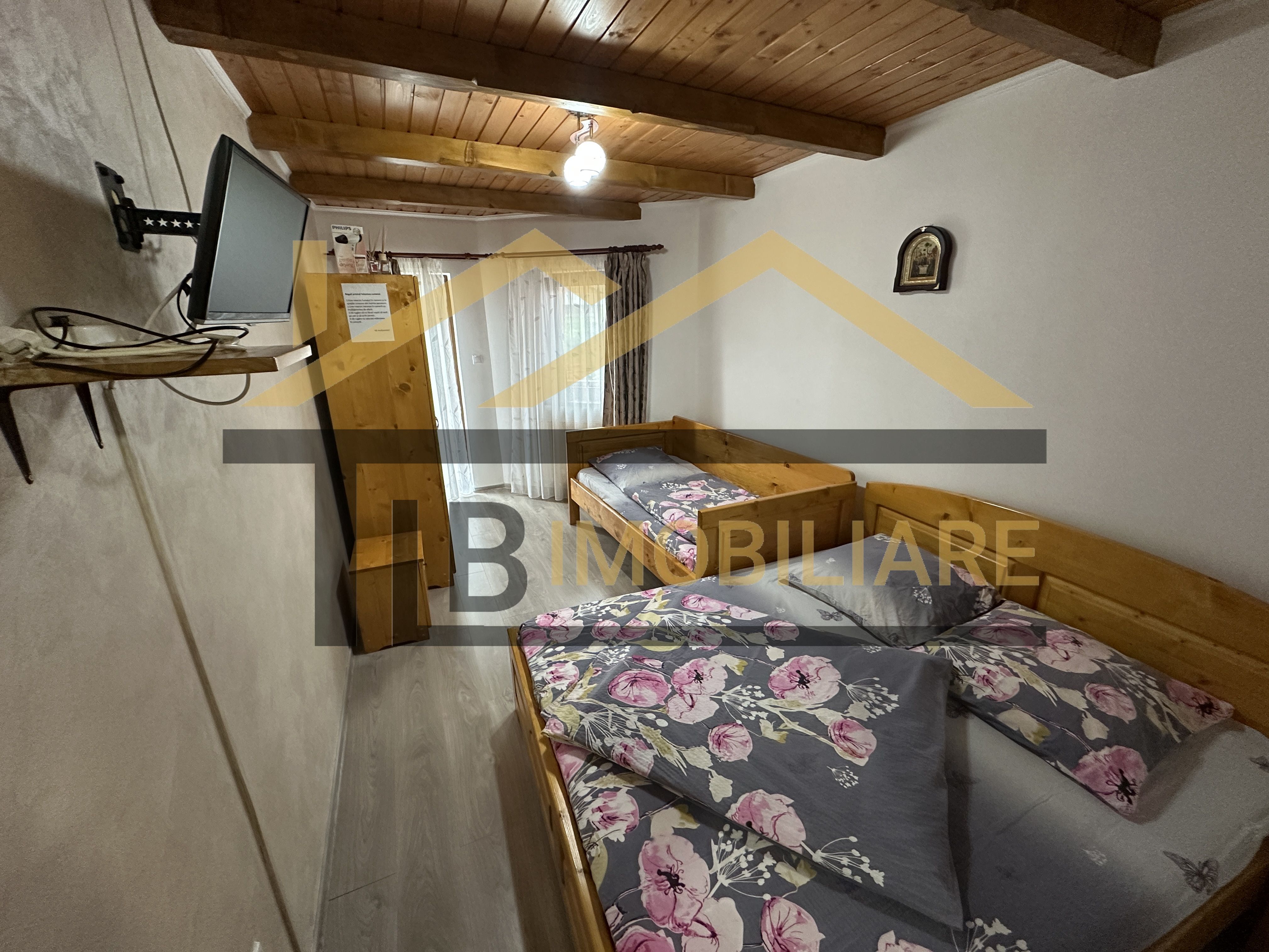 Vila cu 8 camere de vanzare, teren 1580mp, Zona Praid — fotografia 16