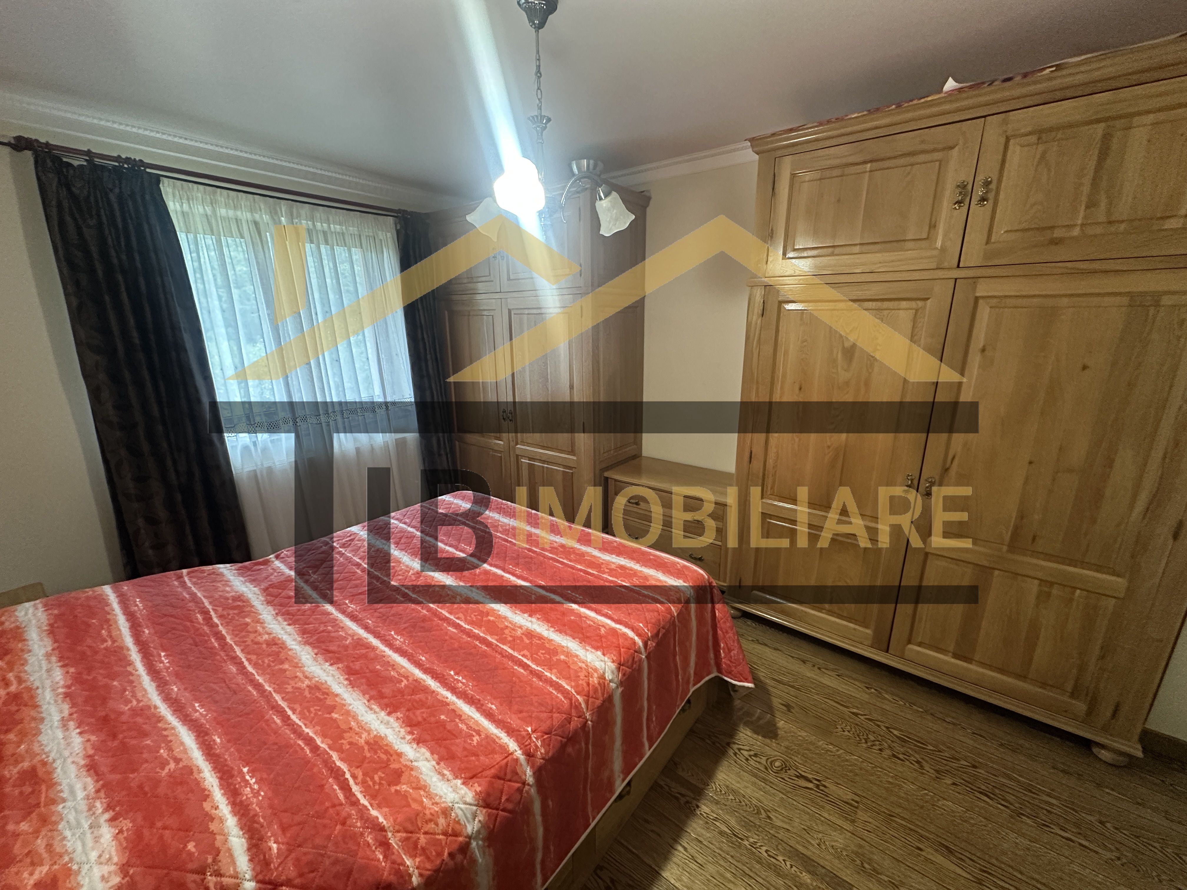 Vila cu 8 camere de vanzare, teren 1580mp, Zona Praid — fotografia 31