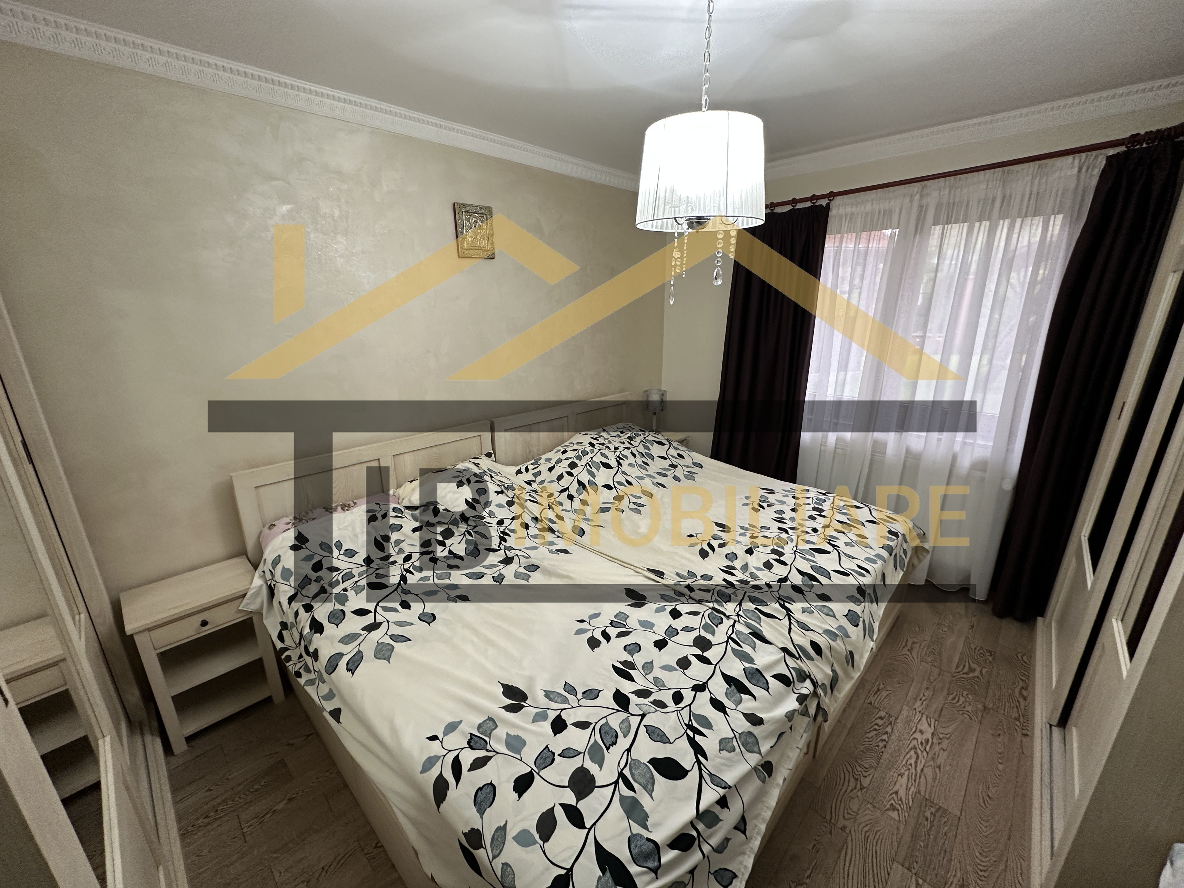 Vila cu 8 camere de vanzare, teren 1580mp, Zona Praid — fotografia 35