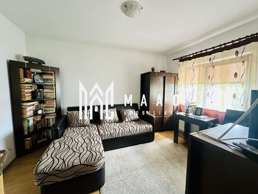 Casa moderna Vladesti | Zona Exclusivista | Curte interioara | — fotografia 3
