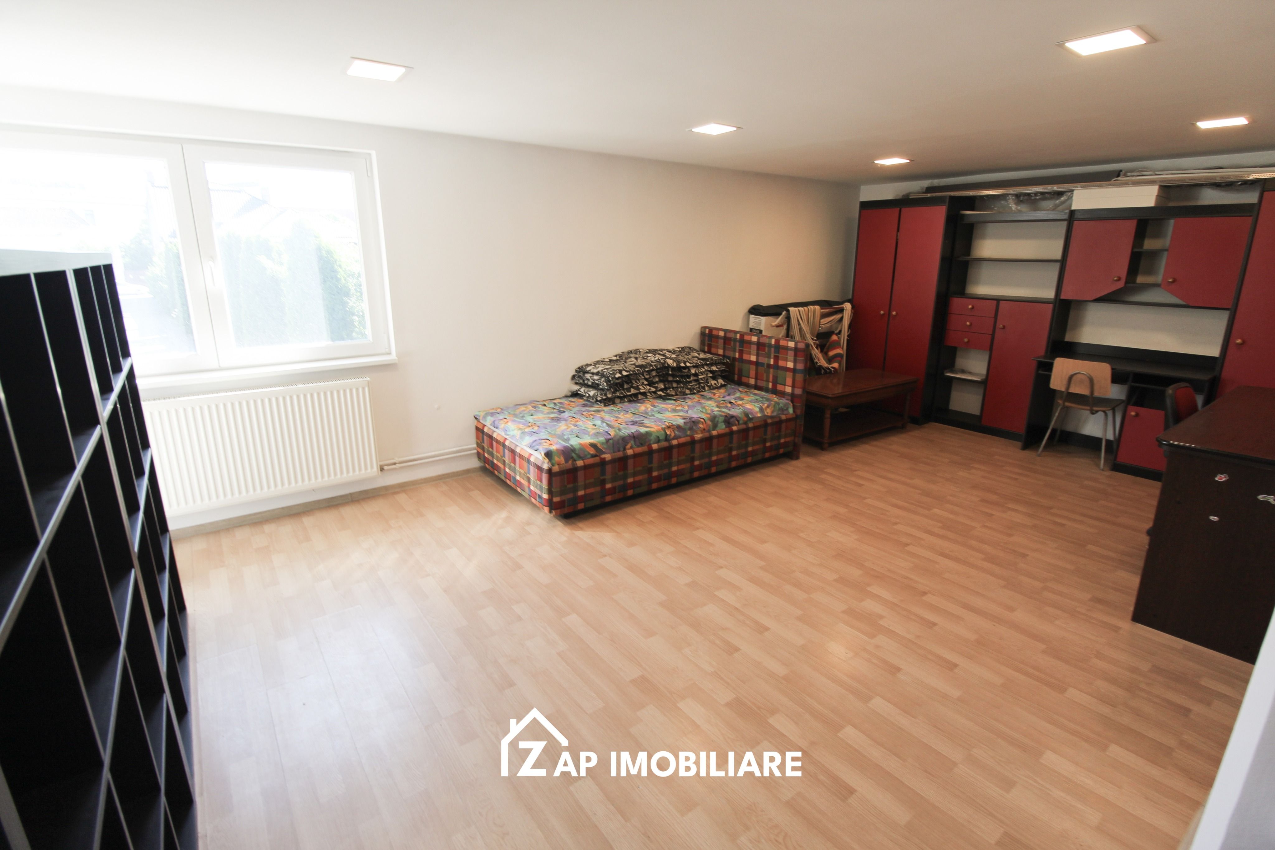 Spațiu 90 mp etaj 1 - Central - open space — fotografia 6