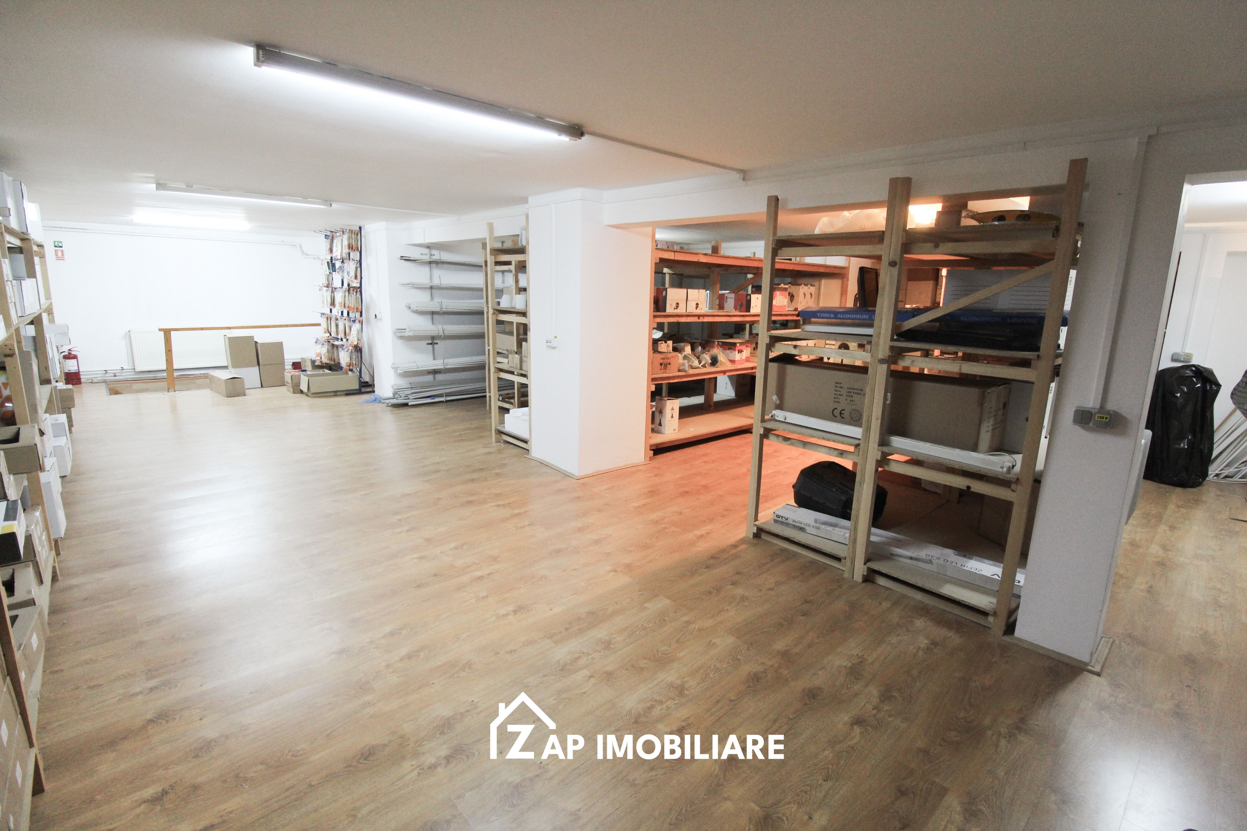 Spațiu 90 mp etaj 1 - Central - open space — fotografia 8